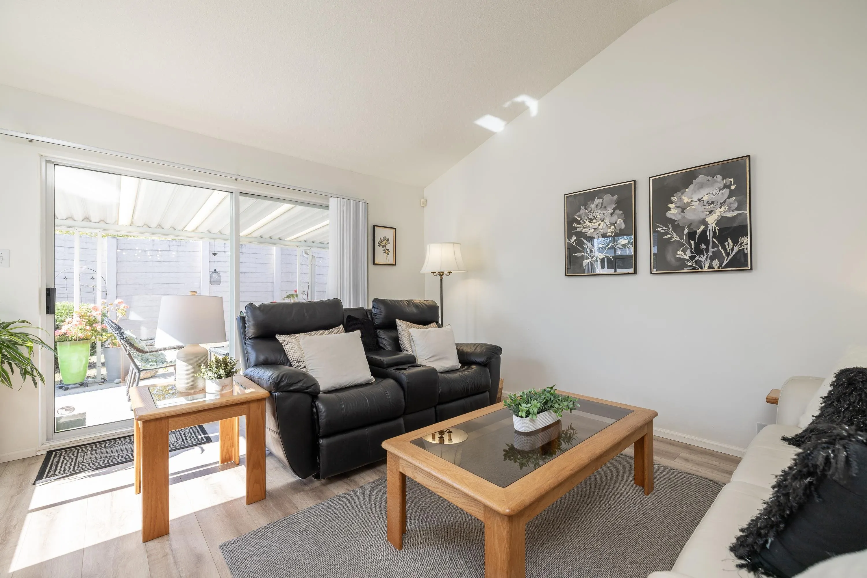 19649 53 Avenue #44