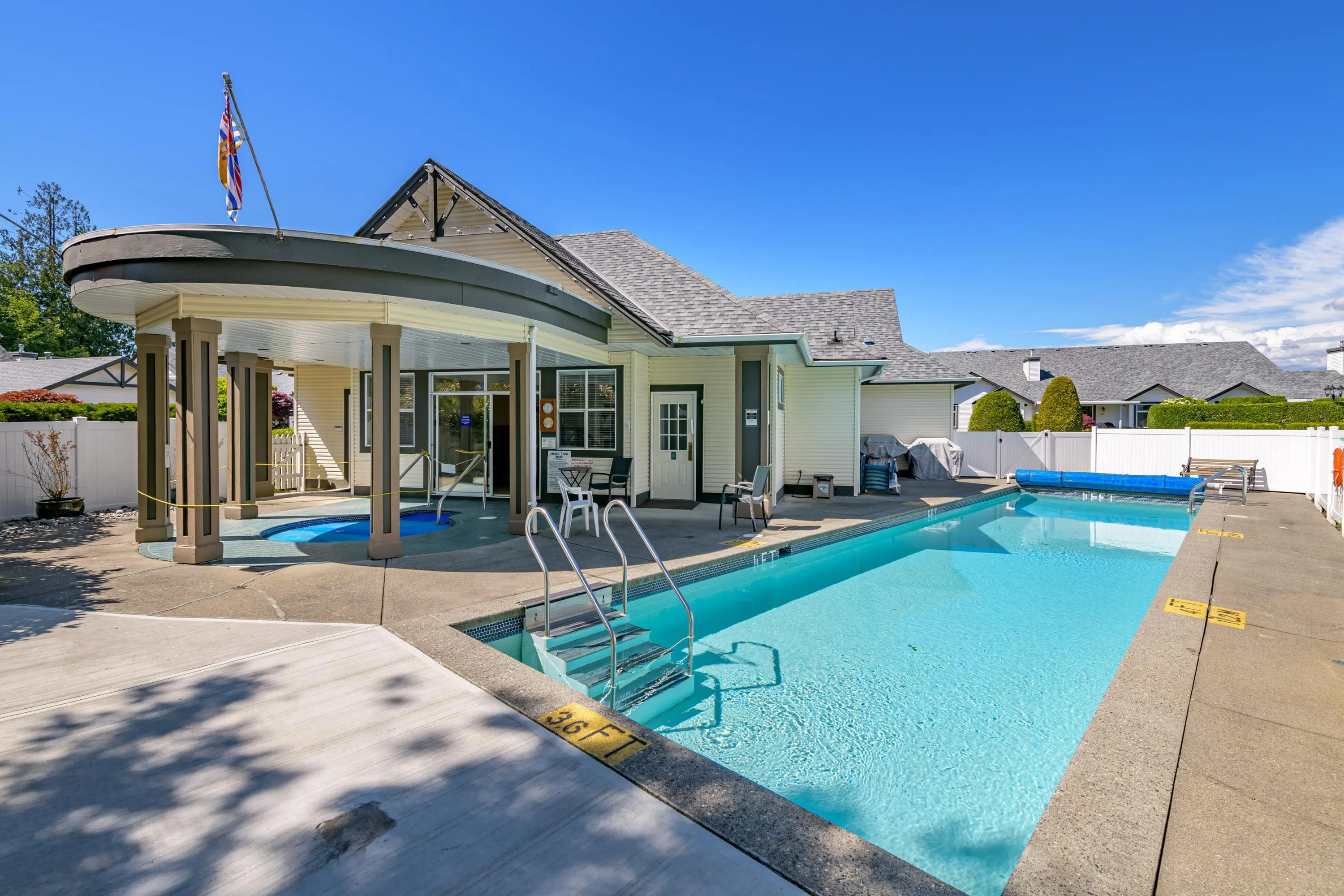 19649 53 Avenue #44