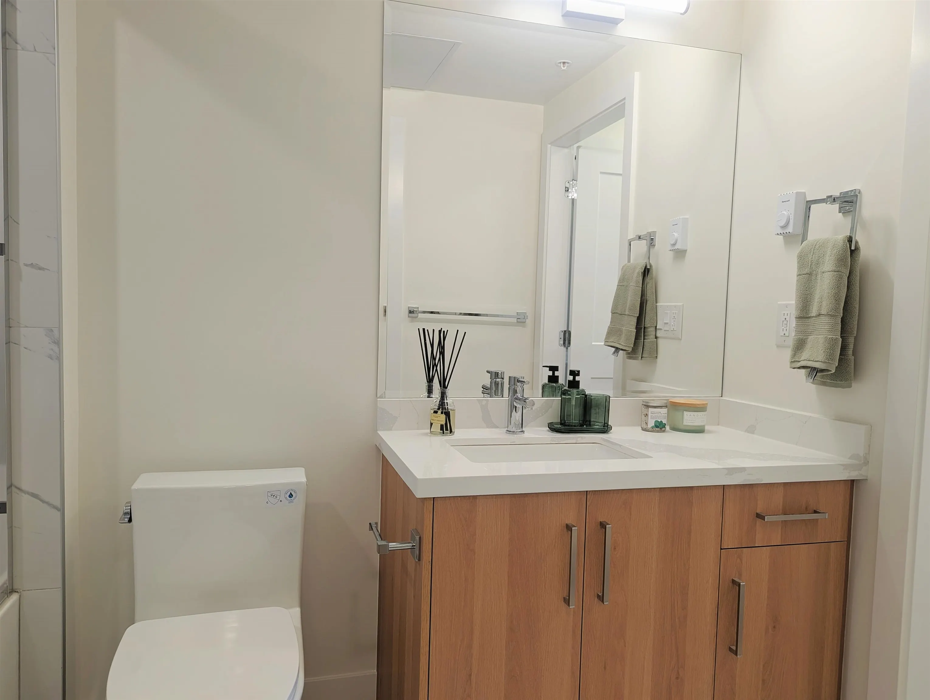 2368 Shaughnessy #307
