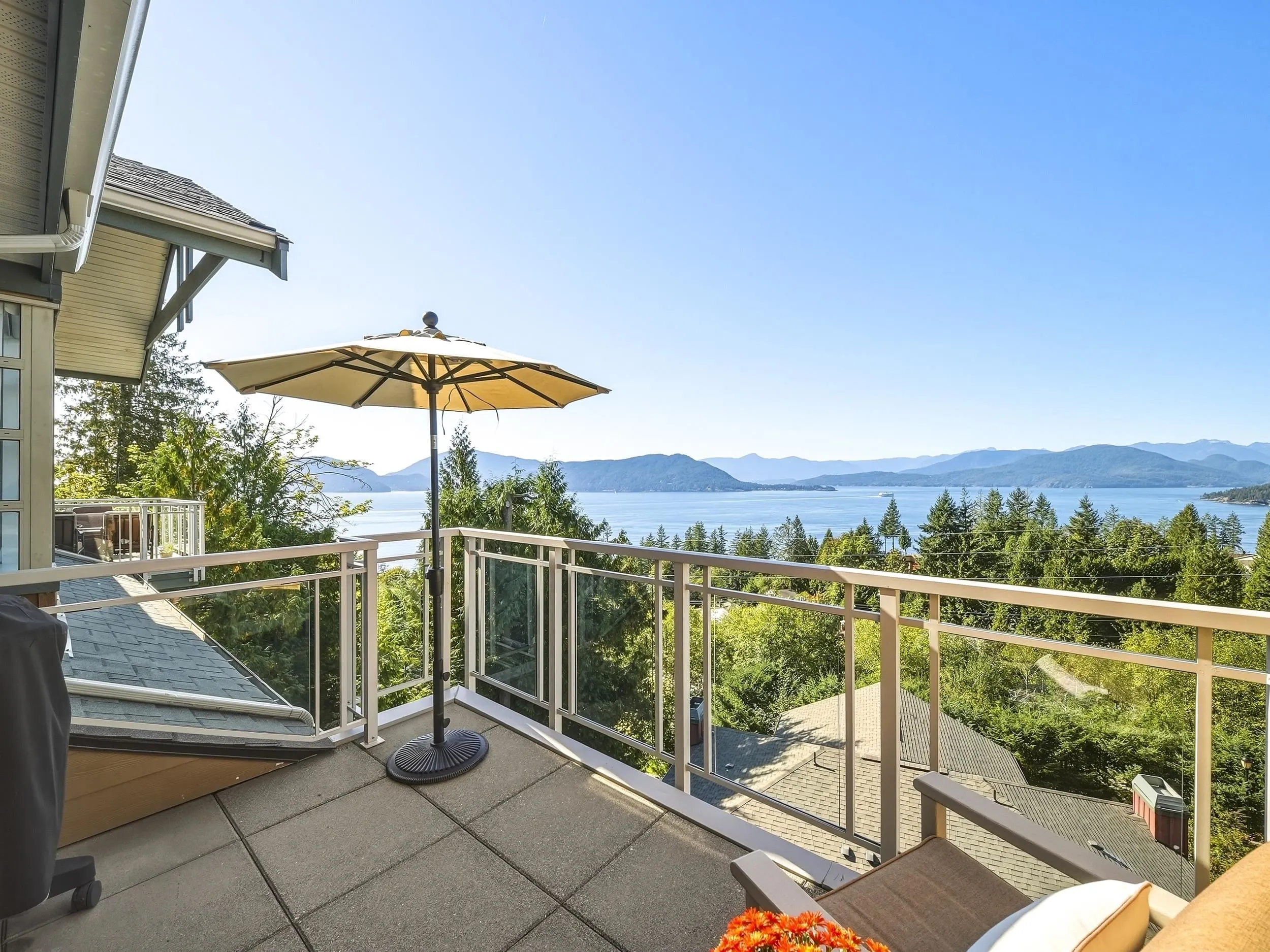 8547 Seascape Court