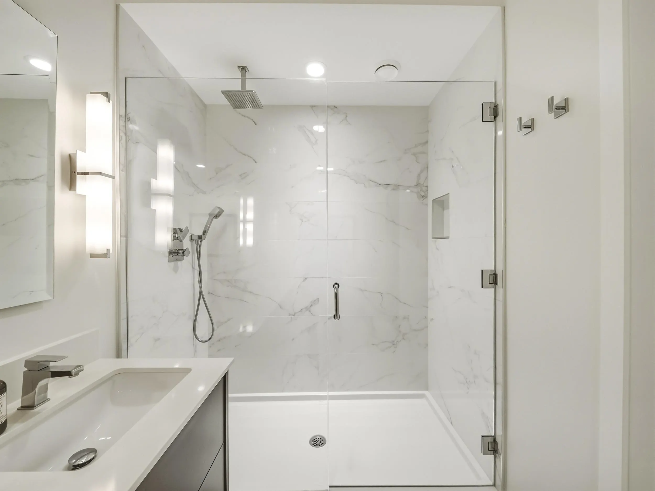 8547 Seascape Court