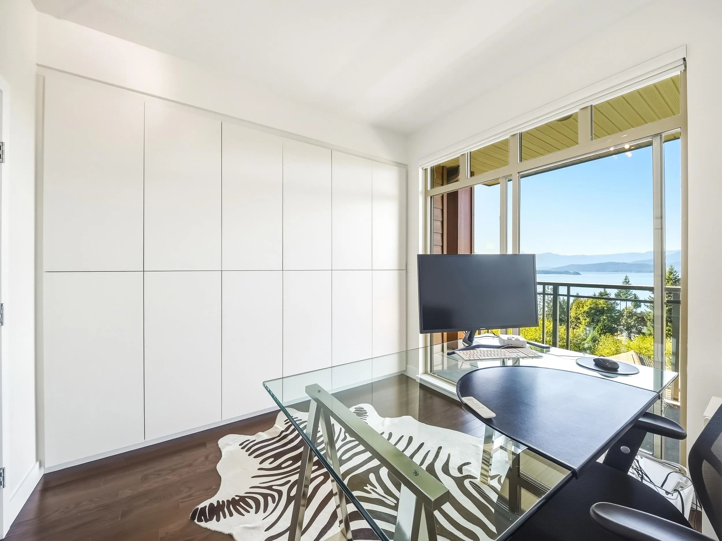 8547 Seascape Court