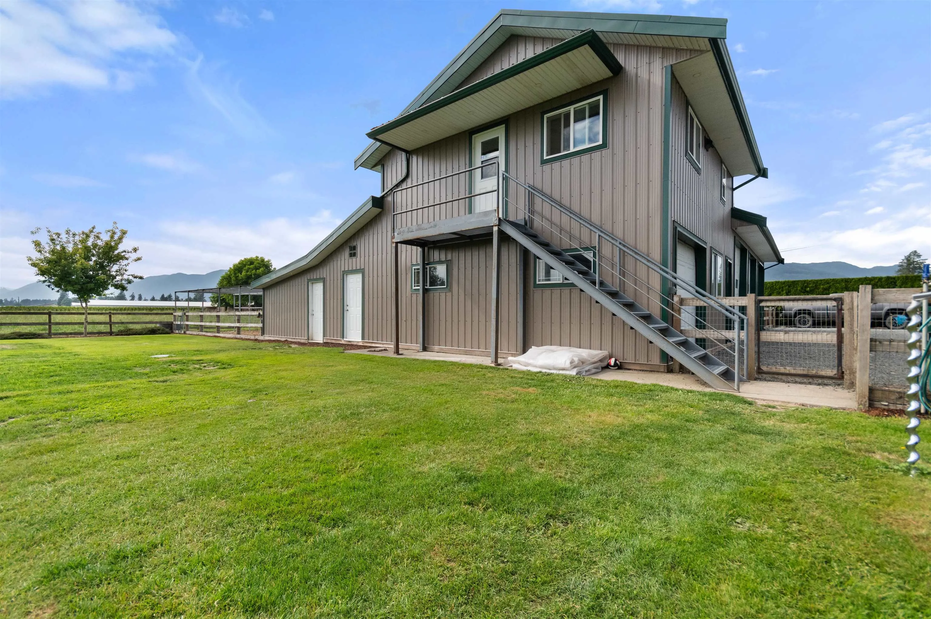 10195 Gillanders Road
