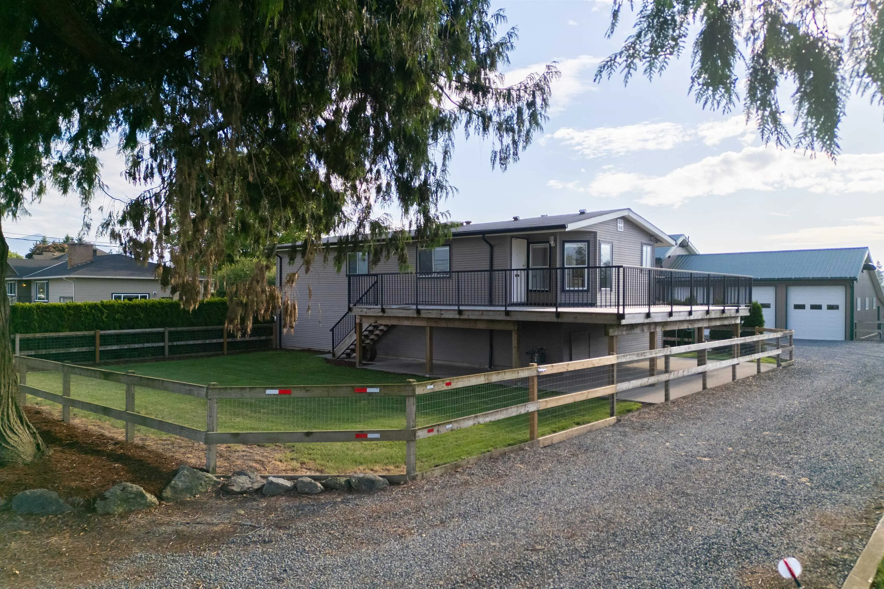 10195 Gillanders Road