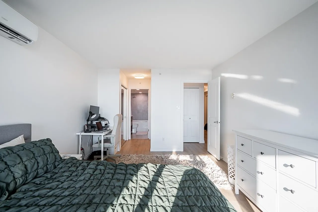 4388 Buchanan Street #1906