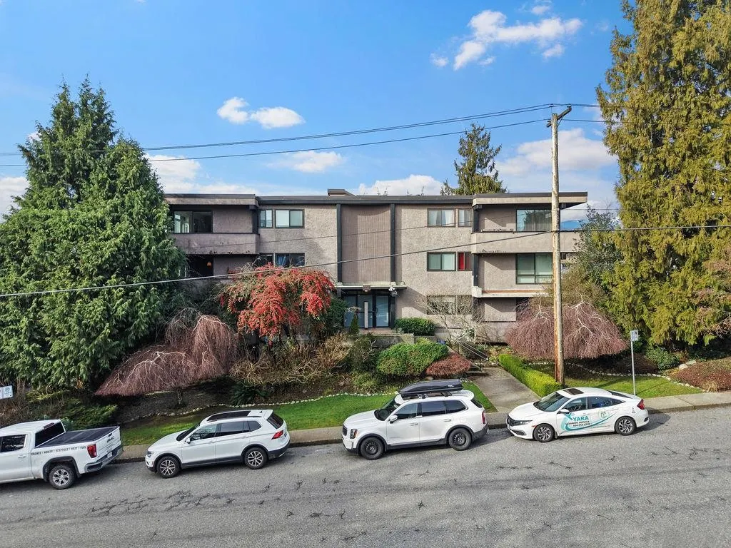 341 Mahon Avenue #201