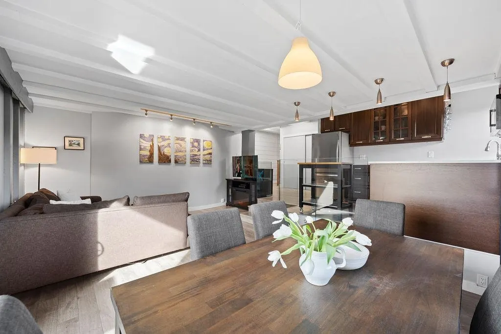 341 Mahon Avenue #201