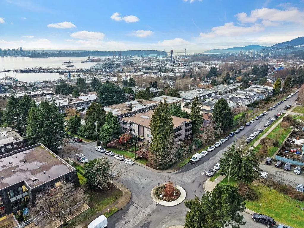 341 Mahon Avenue #201