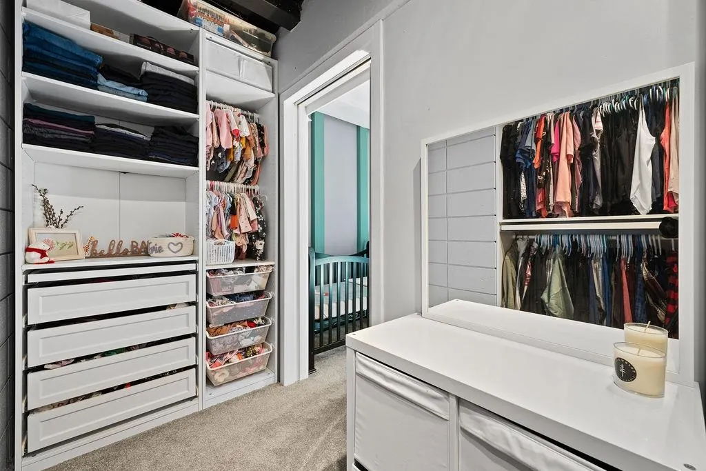 341 Mahon Avenue #201