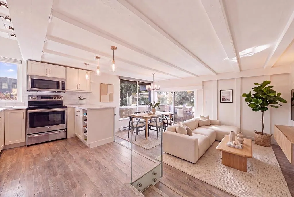 341 Mahon Avenue #201
