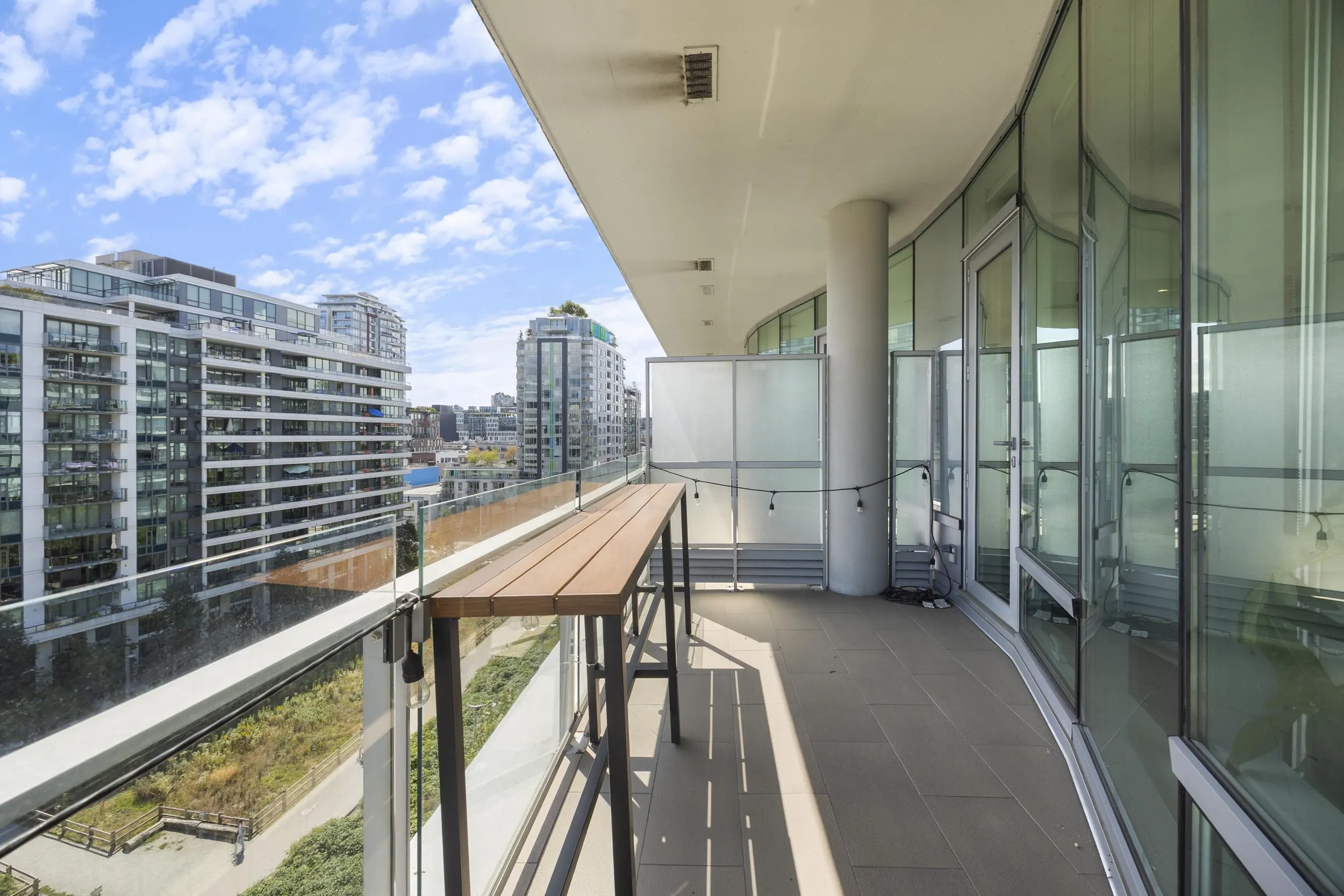 1633 Ontario Street #806