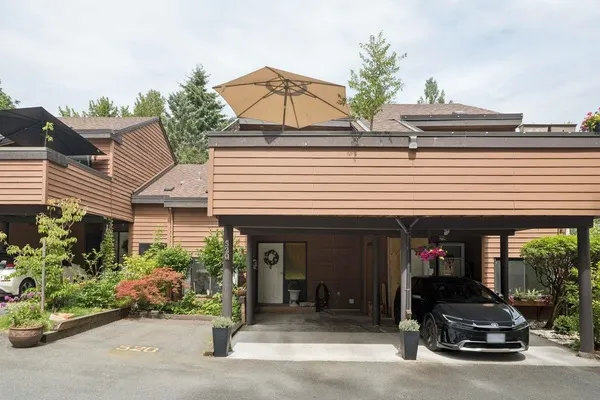 520 Cardiff Way