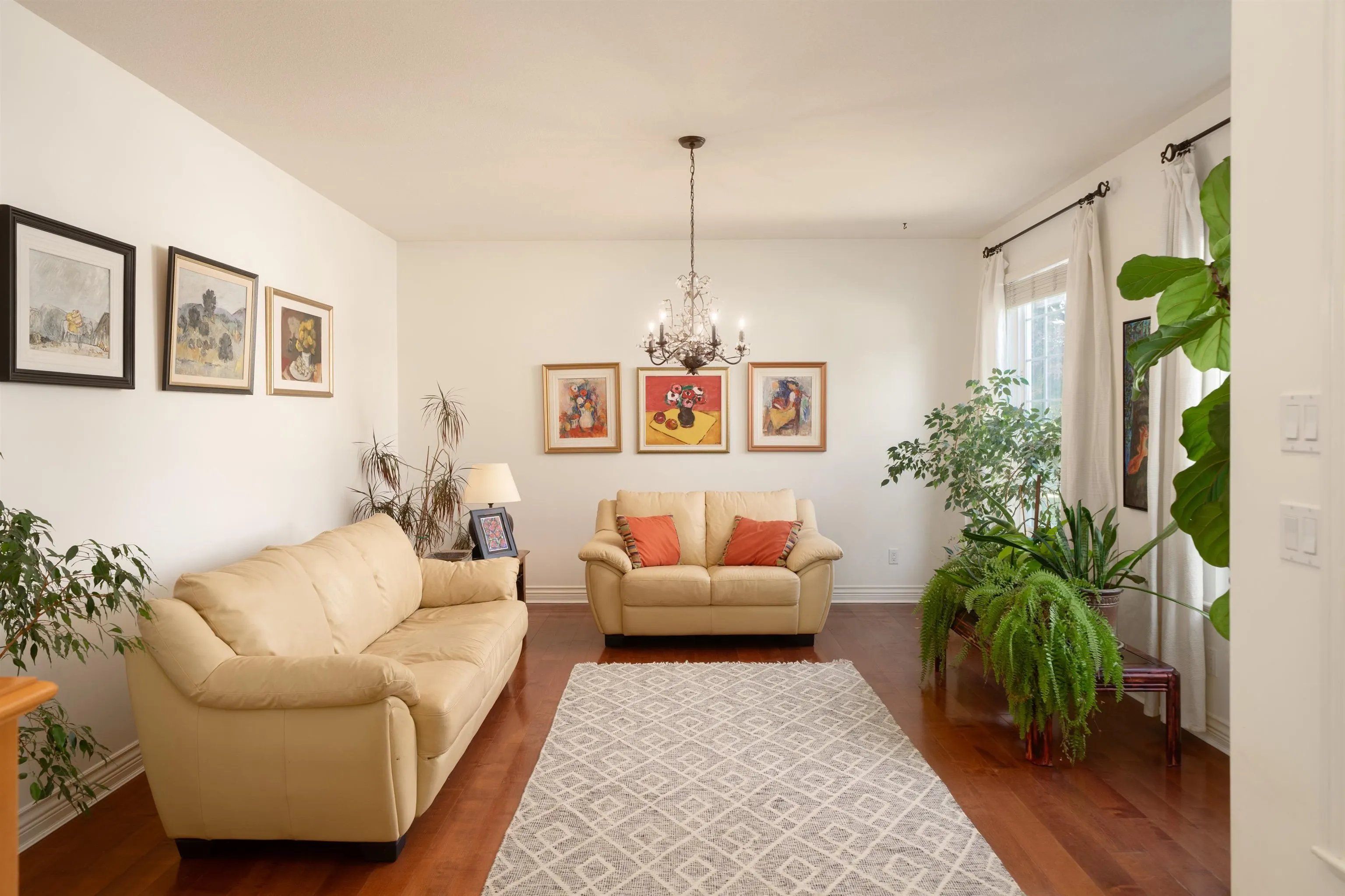 2658 Lurio Crescent