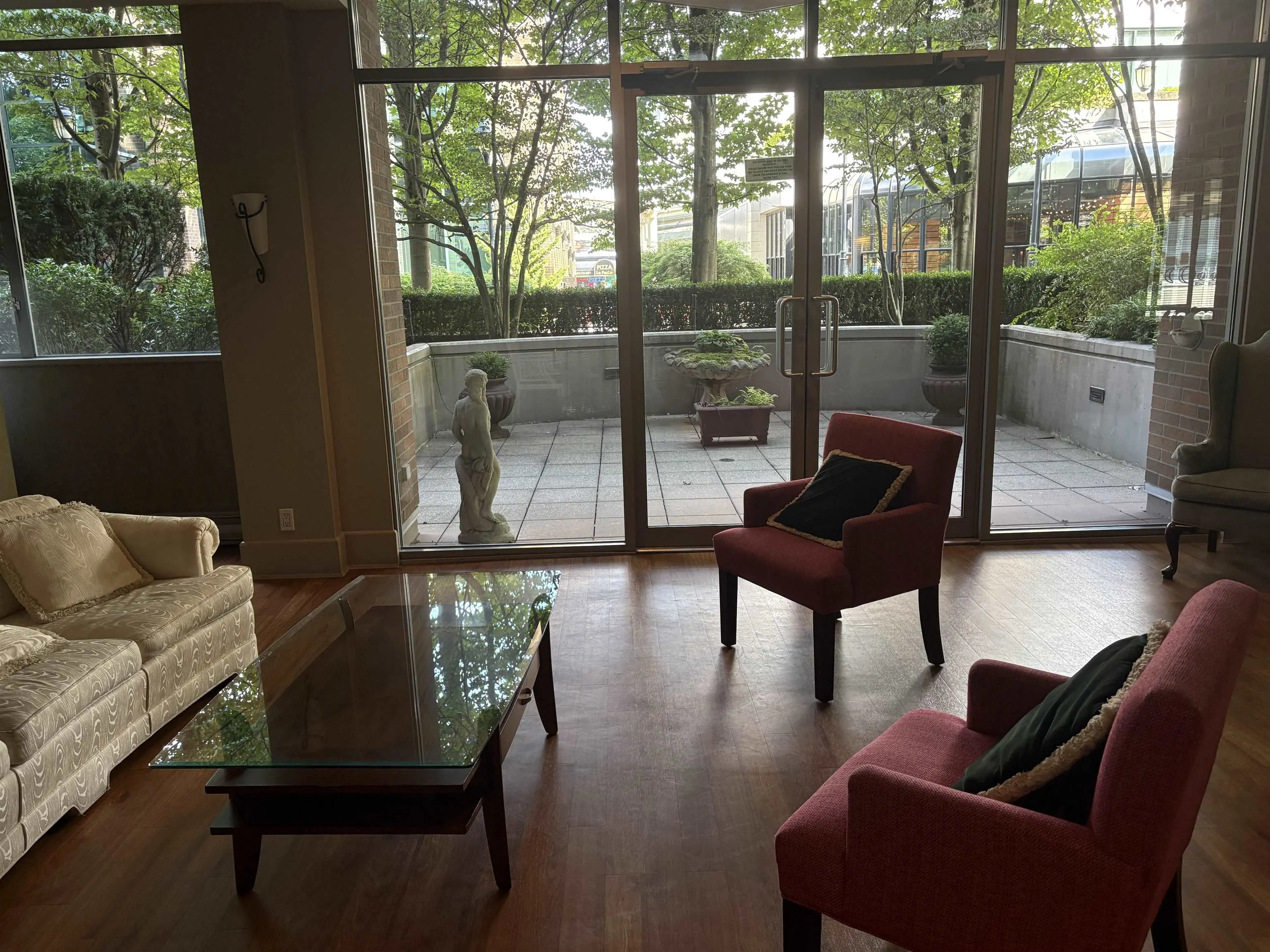 1575 W 10th Avenue #707