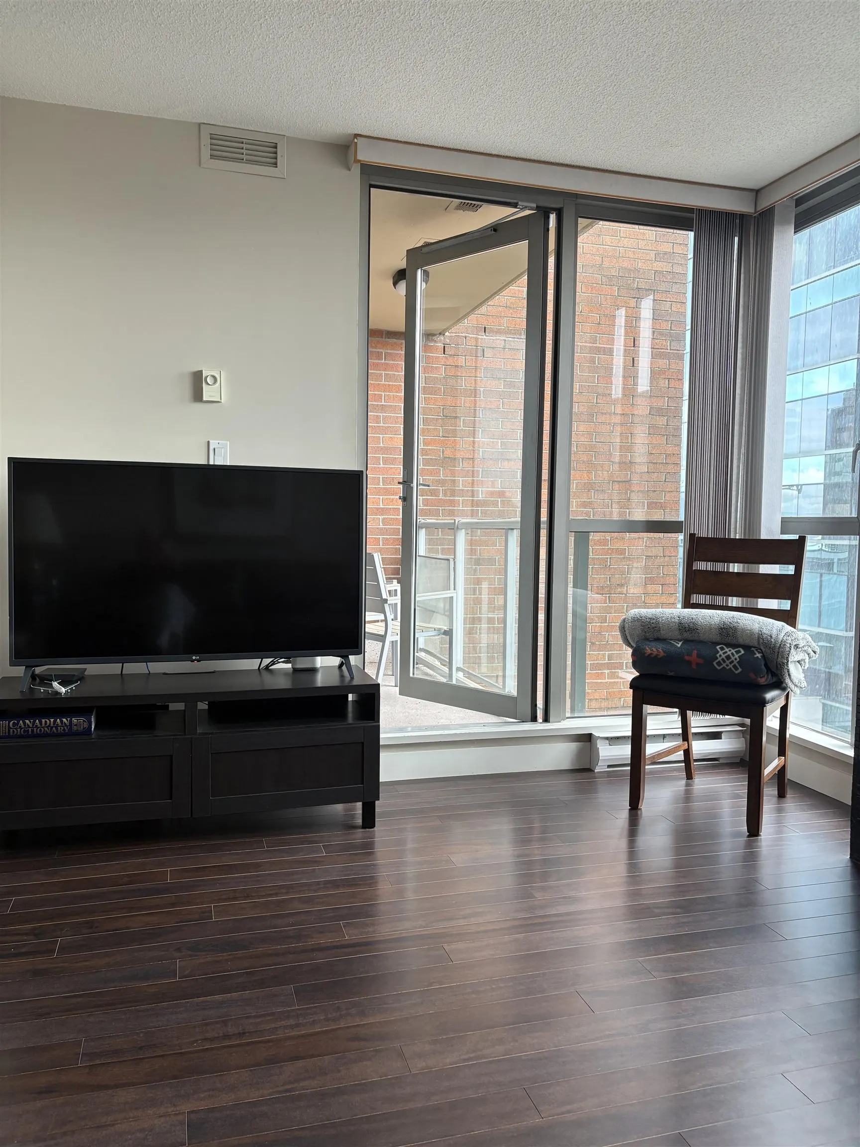 1575 W 10th Avenue #707