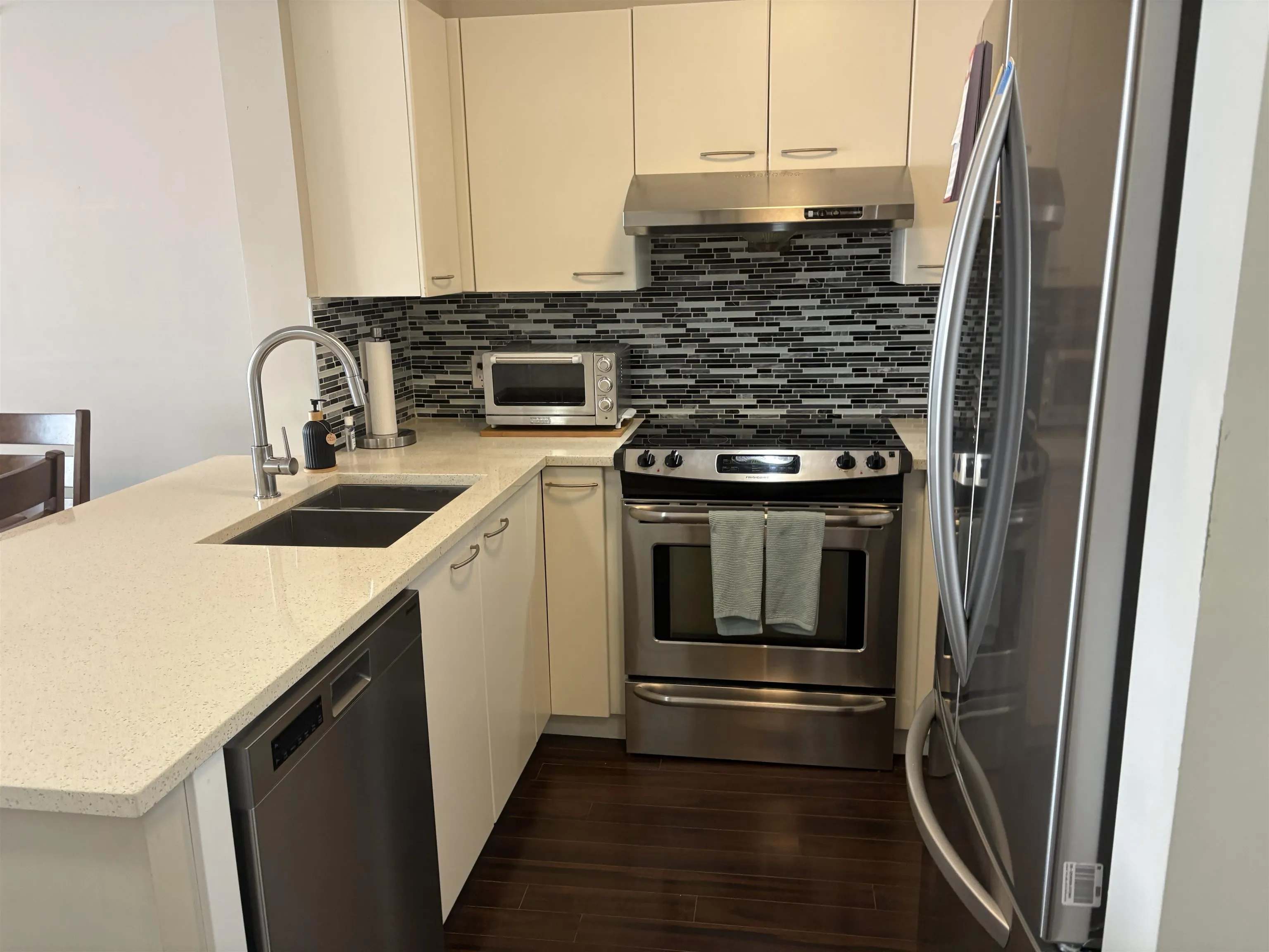 1575 W 10th Avenue #707
