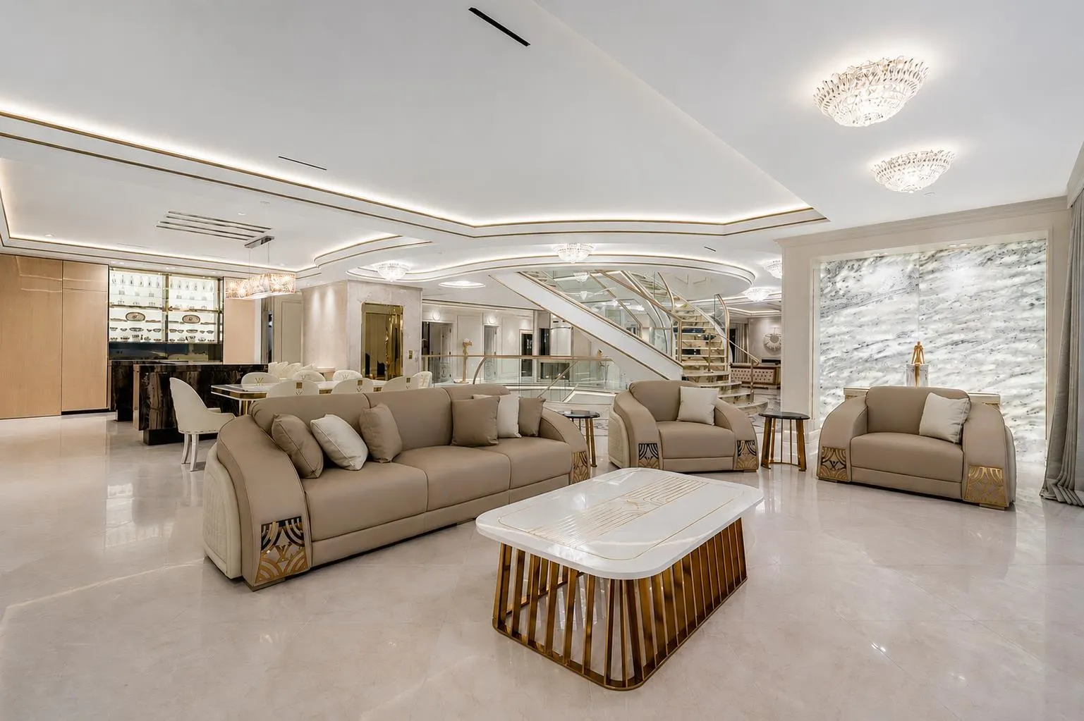 1121 Crestline Road
