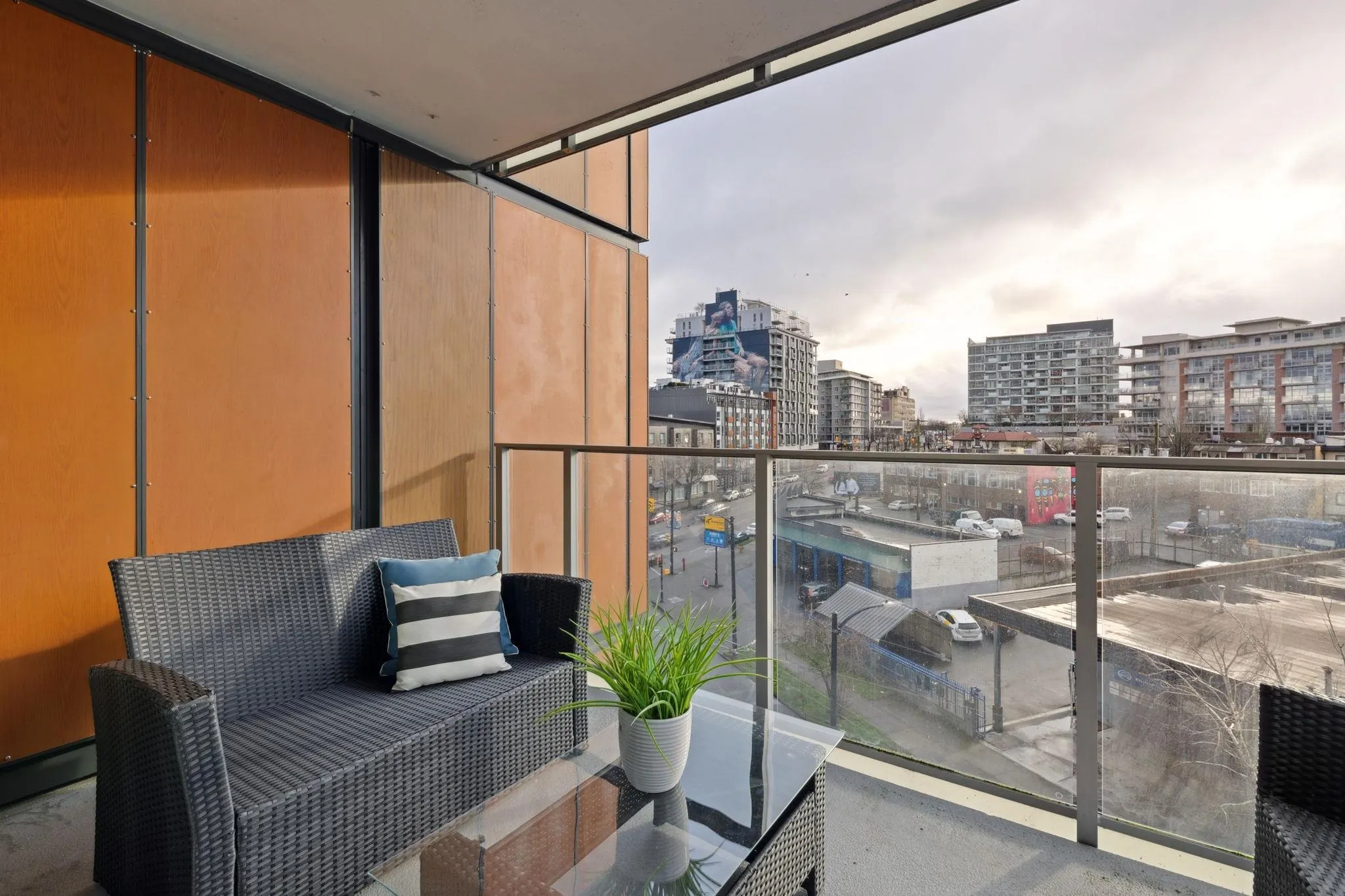 285 E 10th Avenue #508