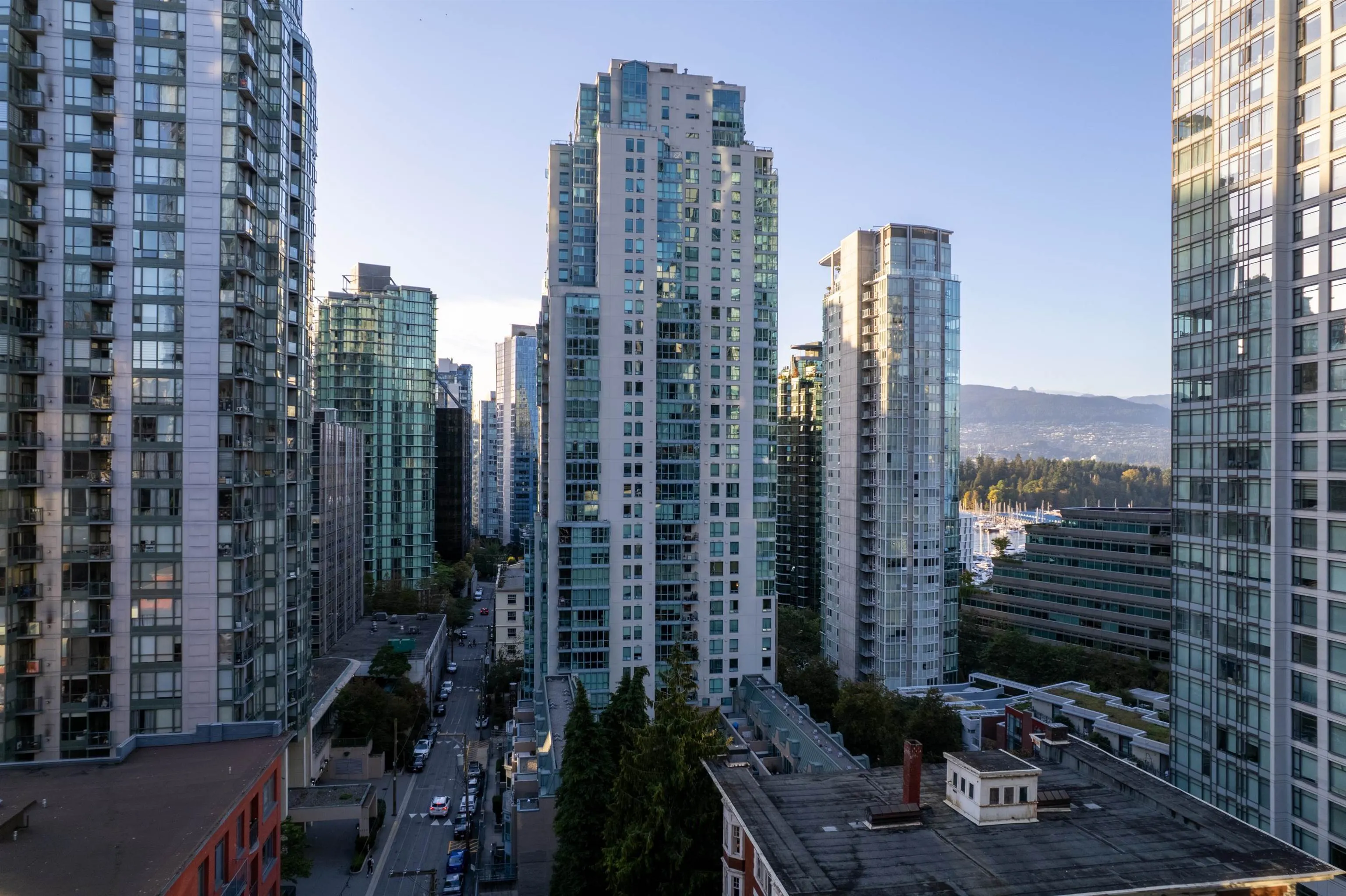 1238 Melville Street #2904