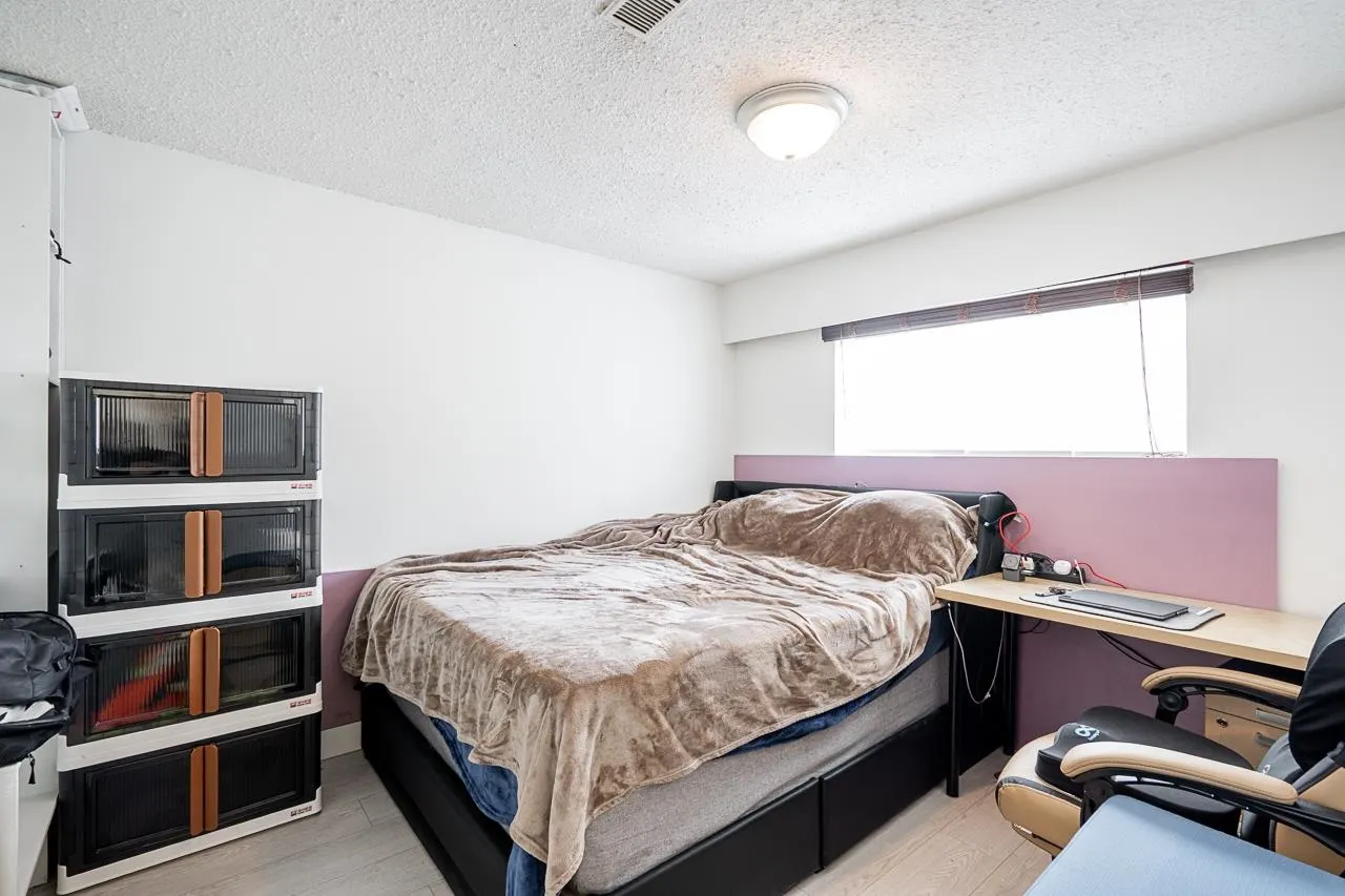 15084 Raven Place