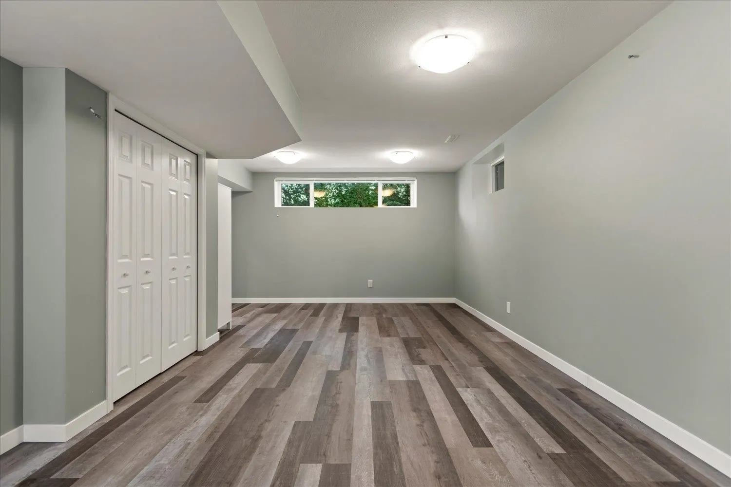 44434 Elsie Place