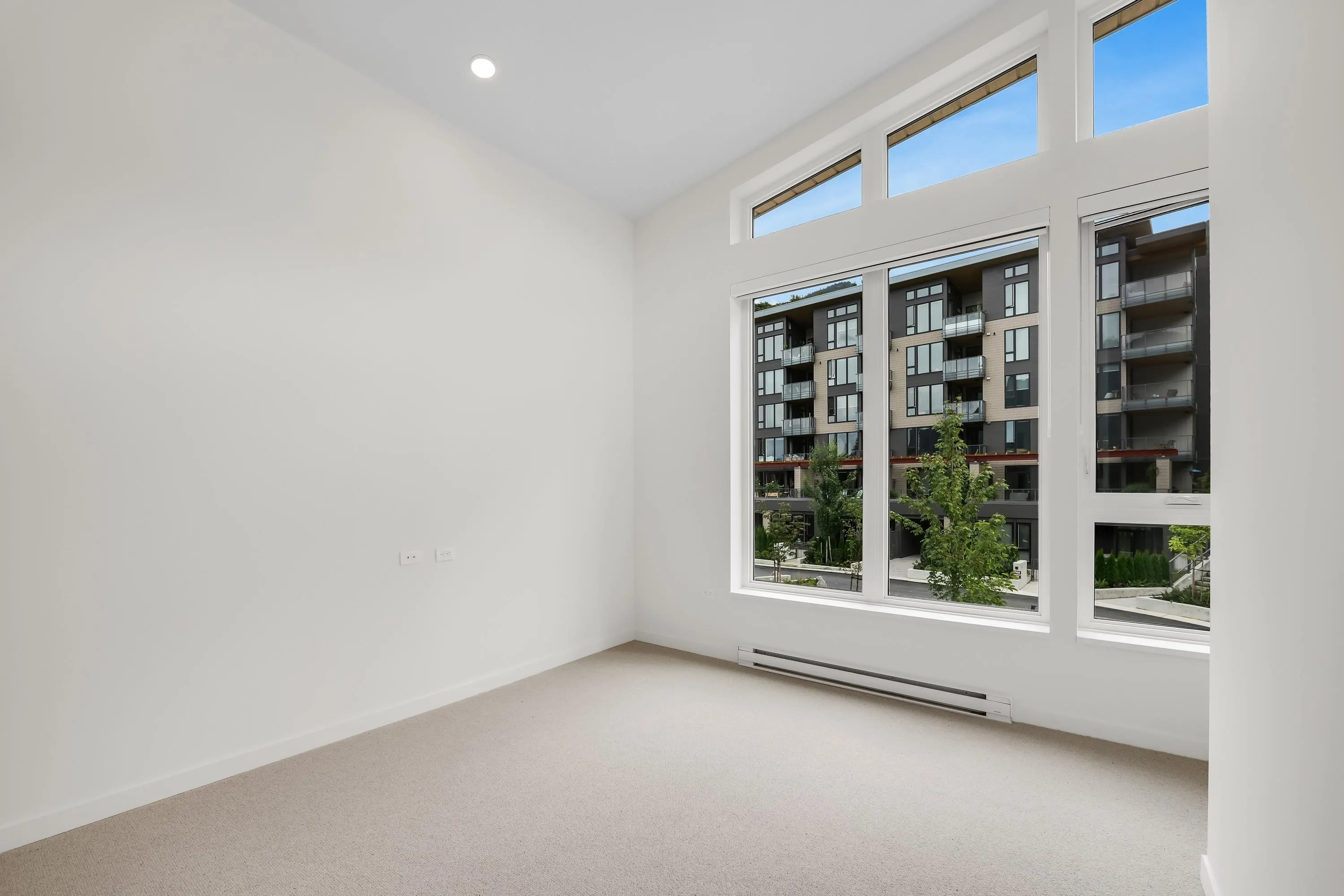 1502 Scott Crescent #204