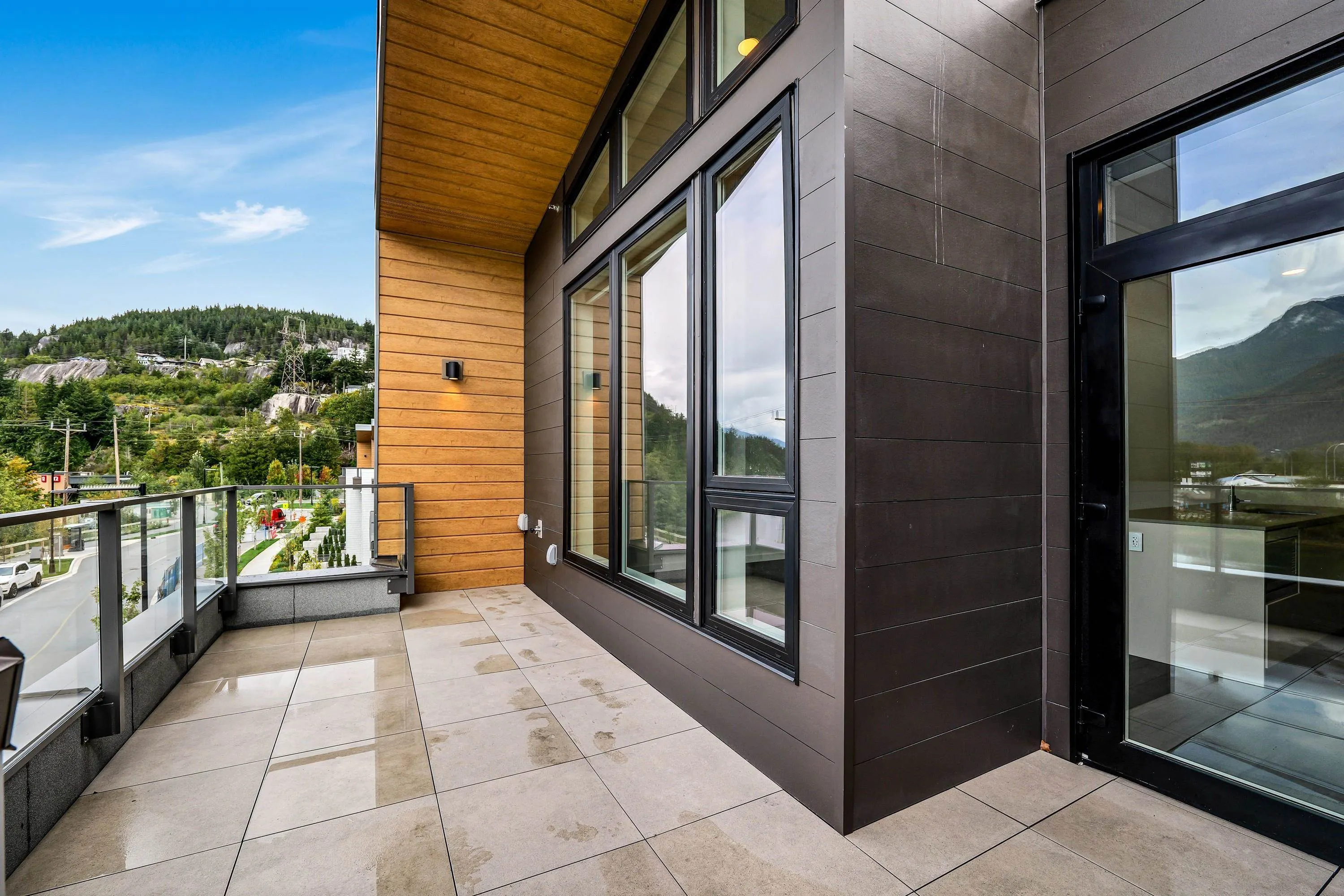1502 Scott Crescent #204