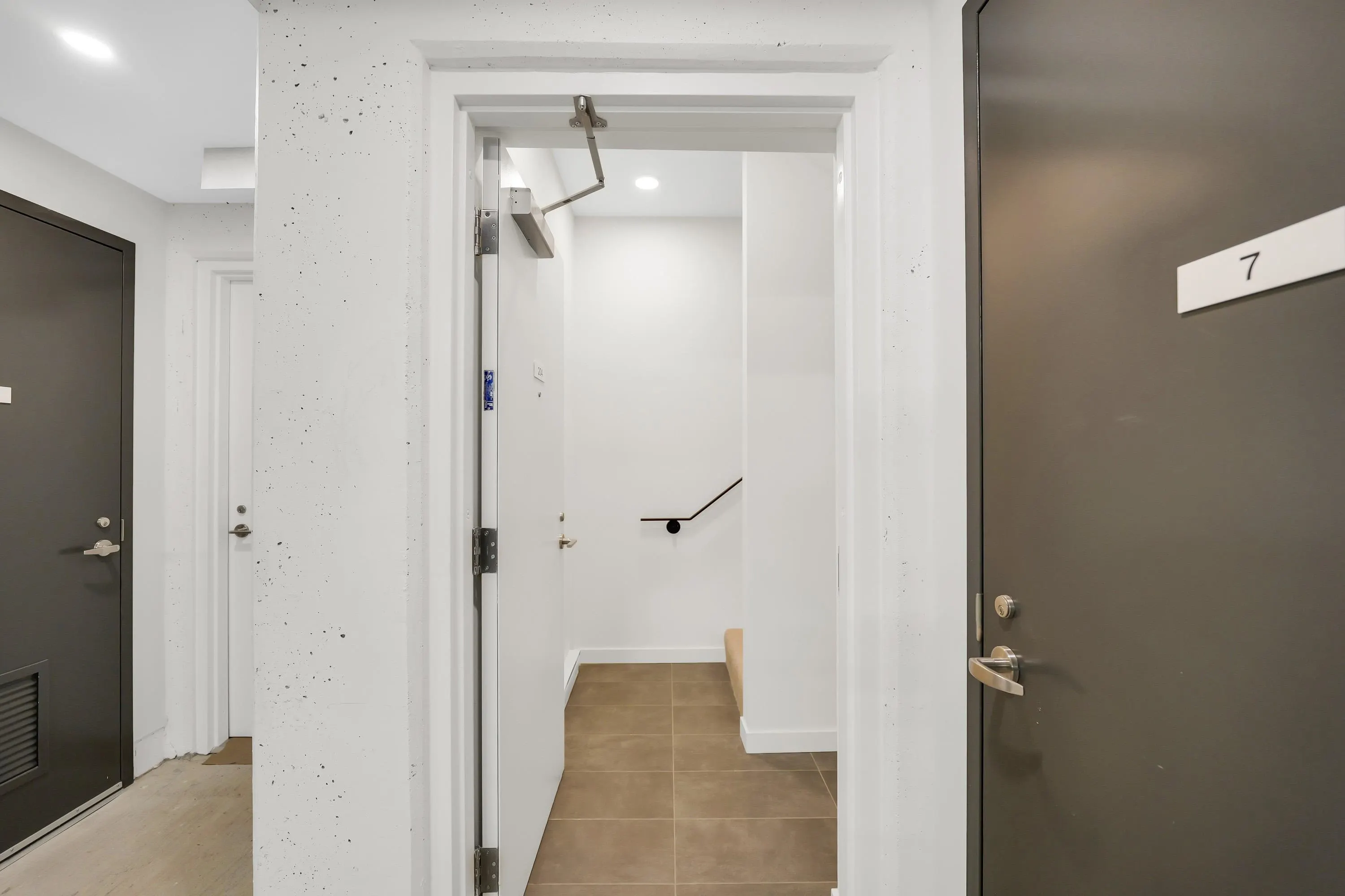 1502 Scott Crescent #204