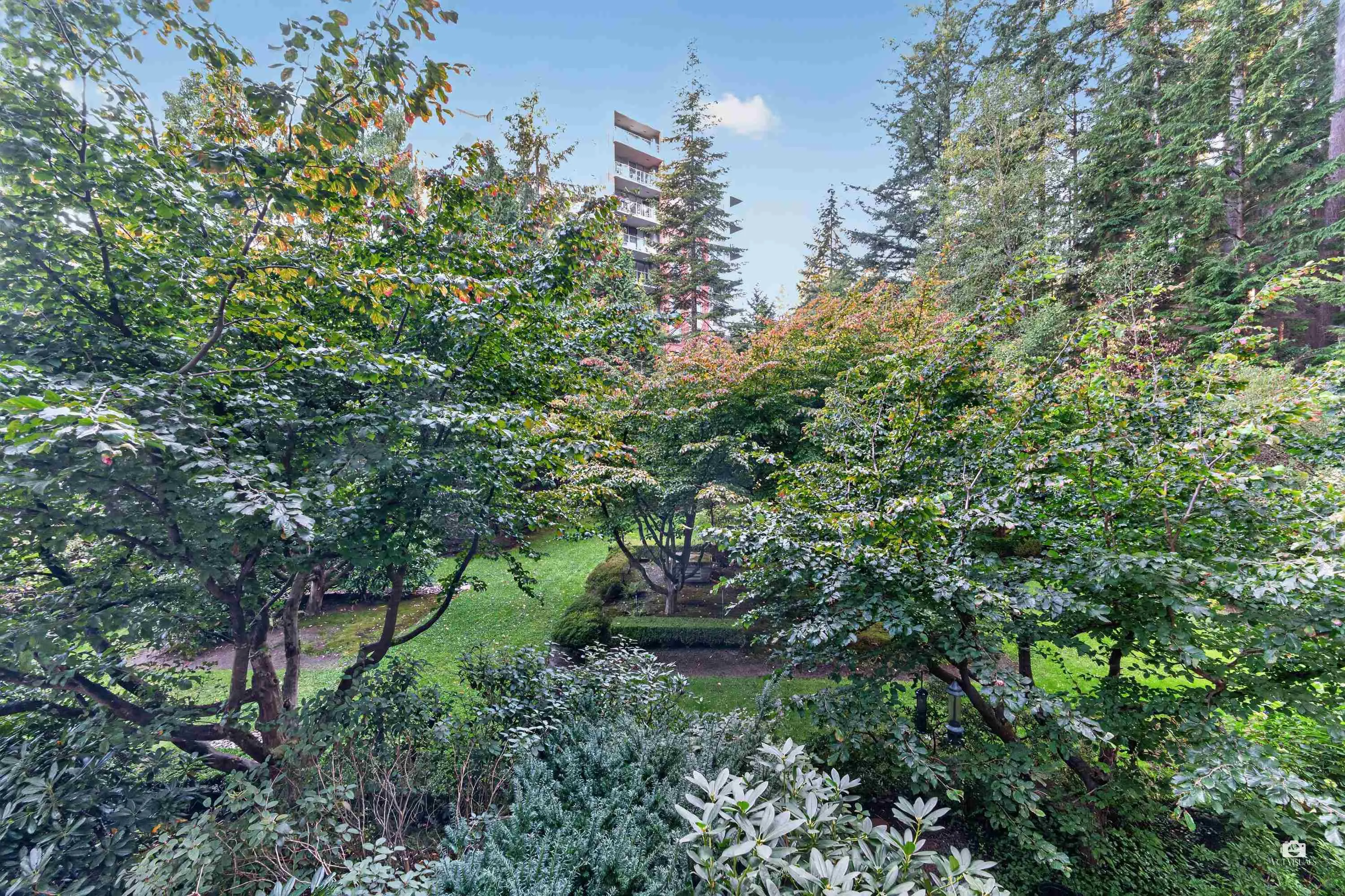 5639 Hampton Place #202