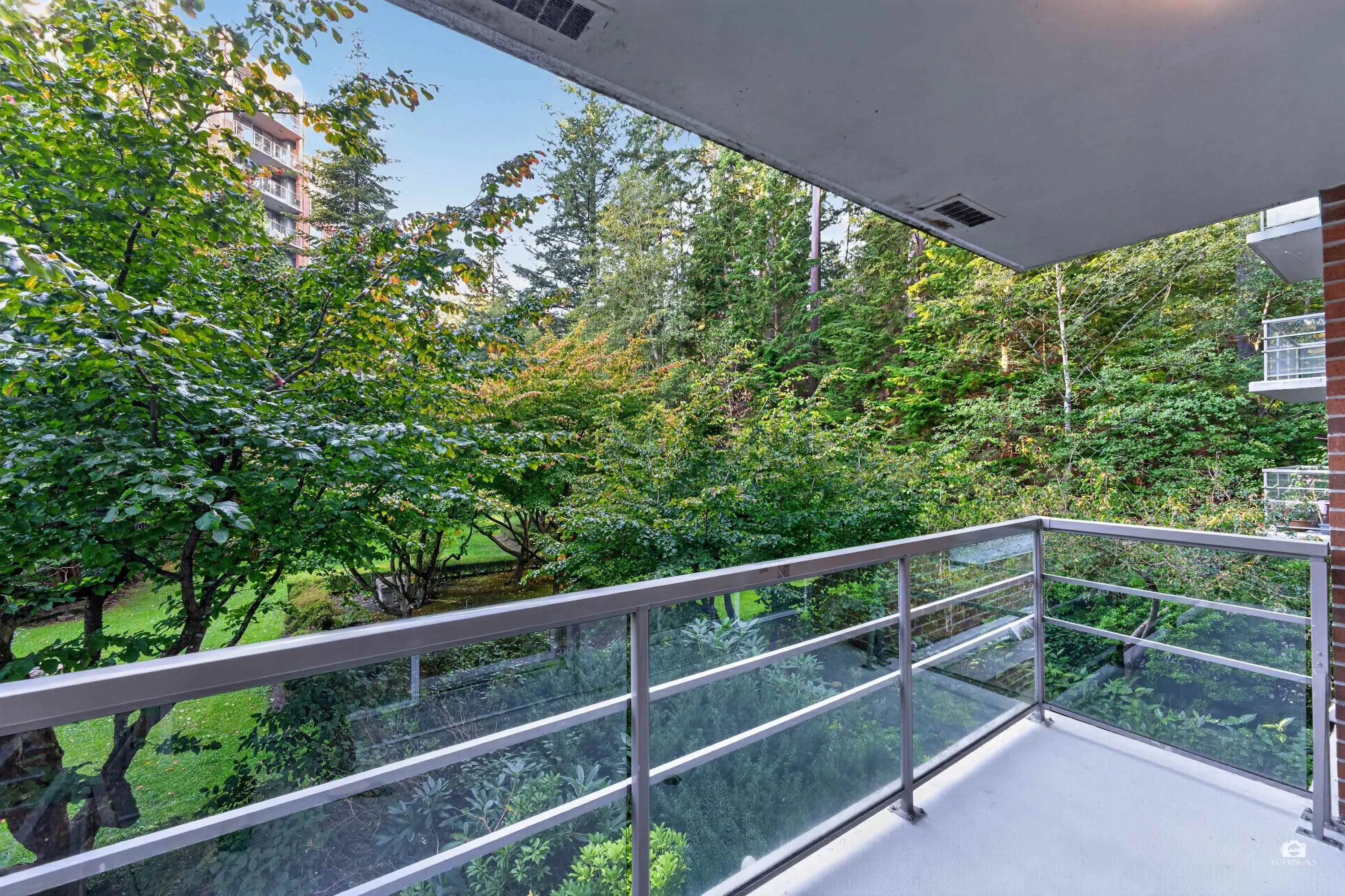 5639 Hampton Place #202