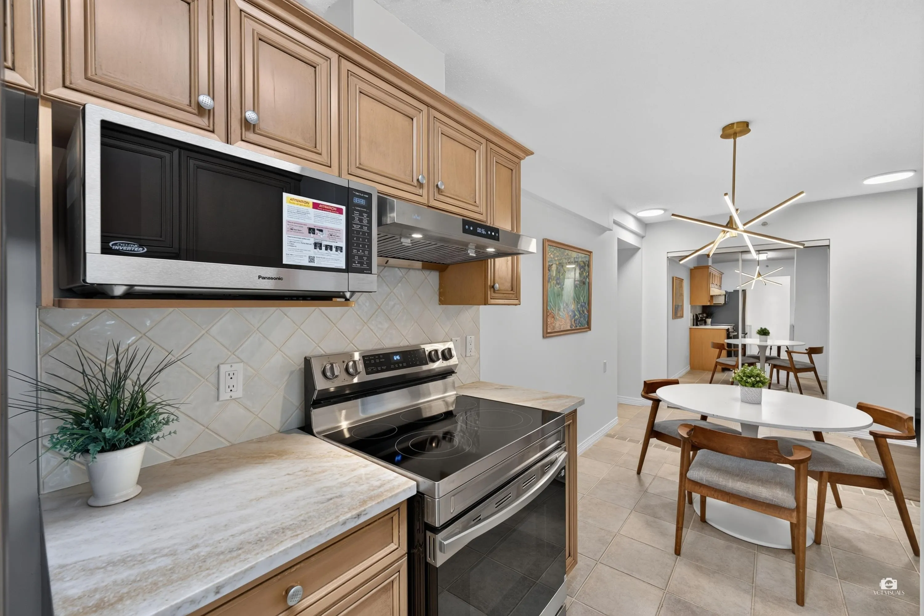 5639 Hampton Place #202