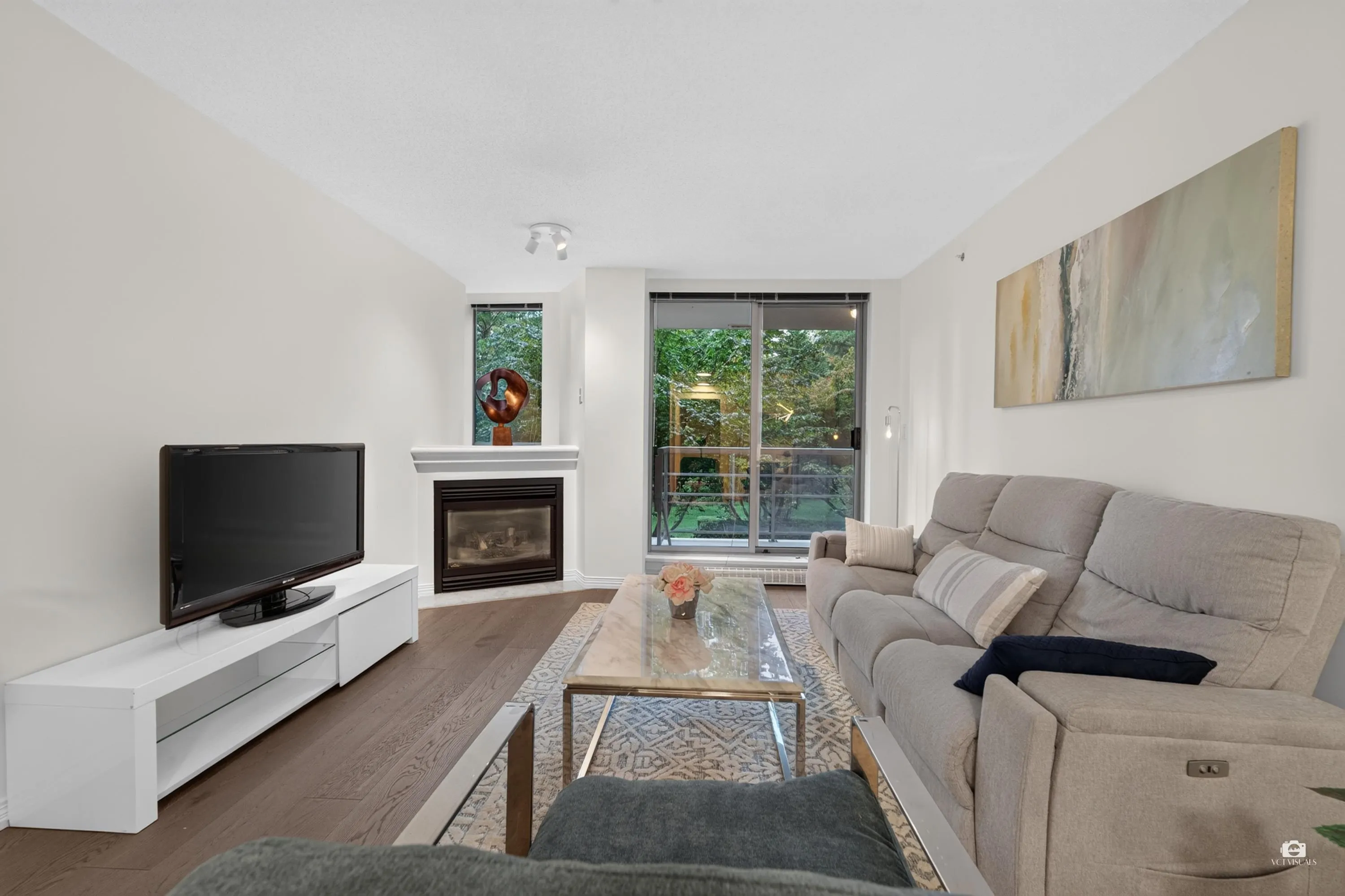 5639 Hampton Place #202