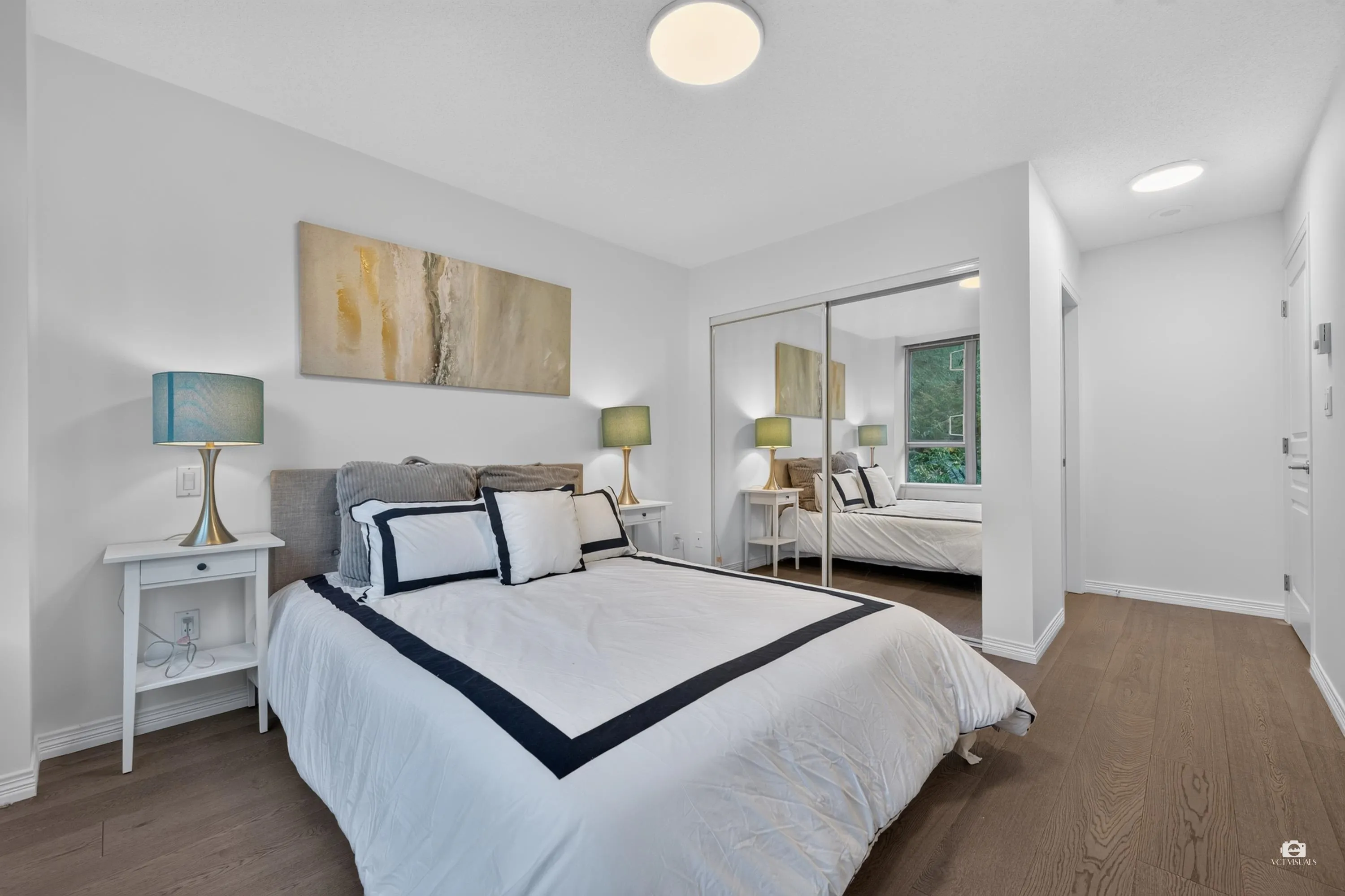 5639 Hampton Place #202