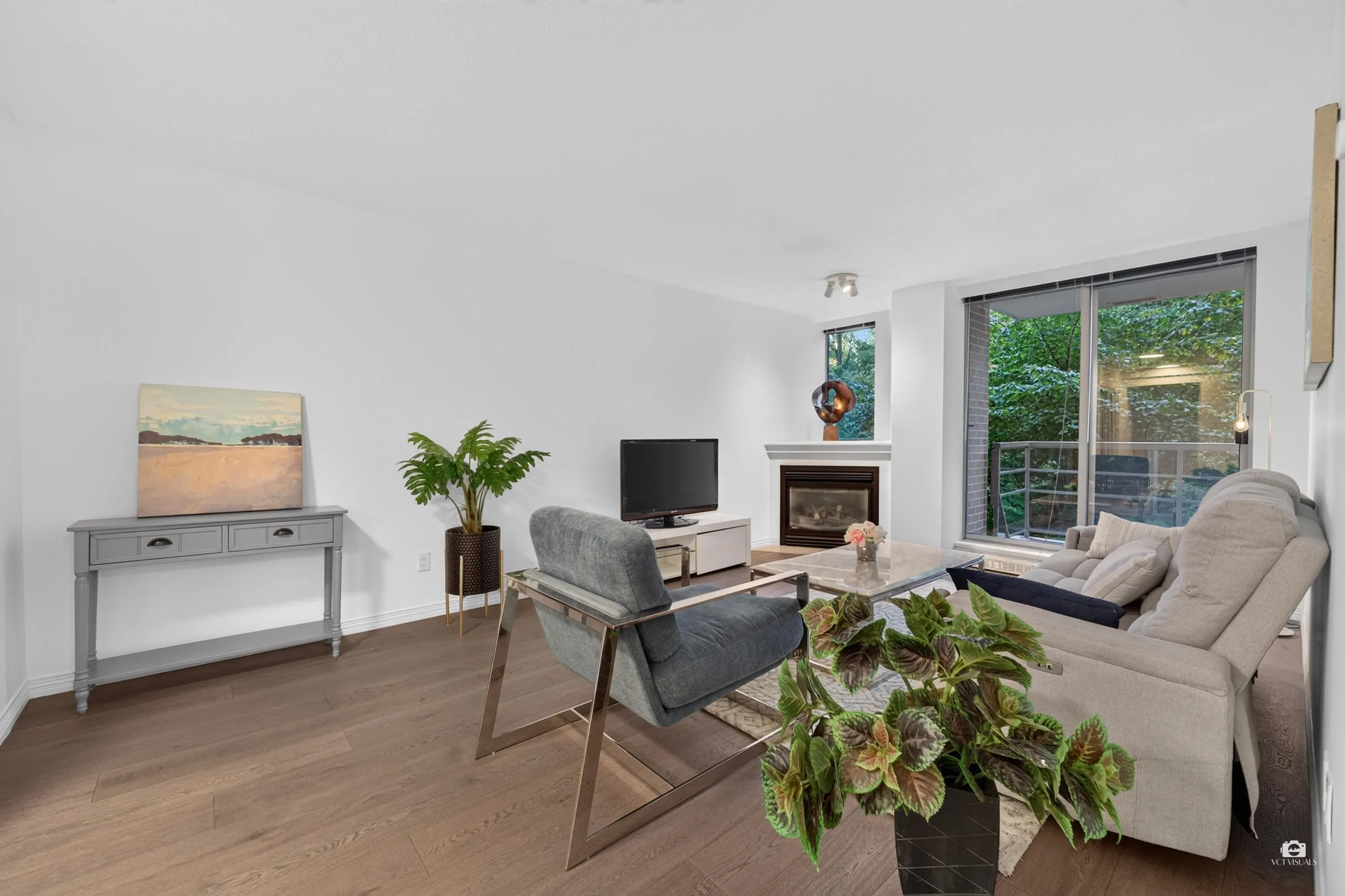 5639 Hampton Place #202
