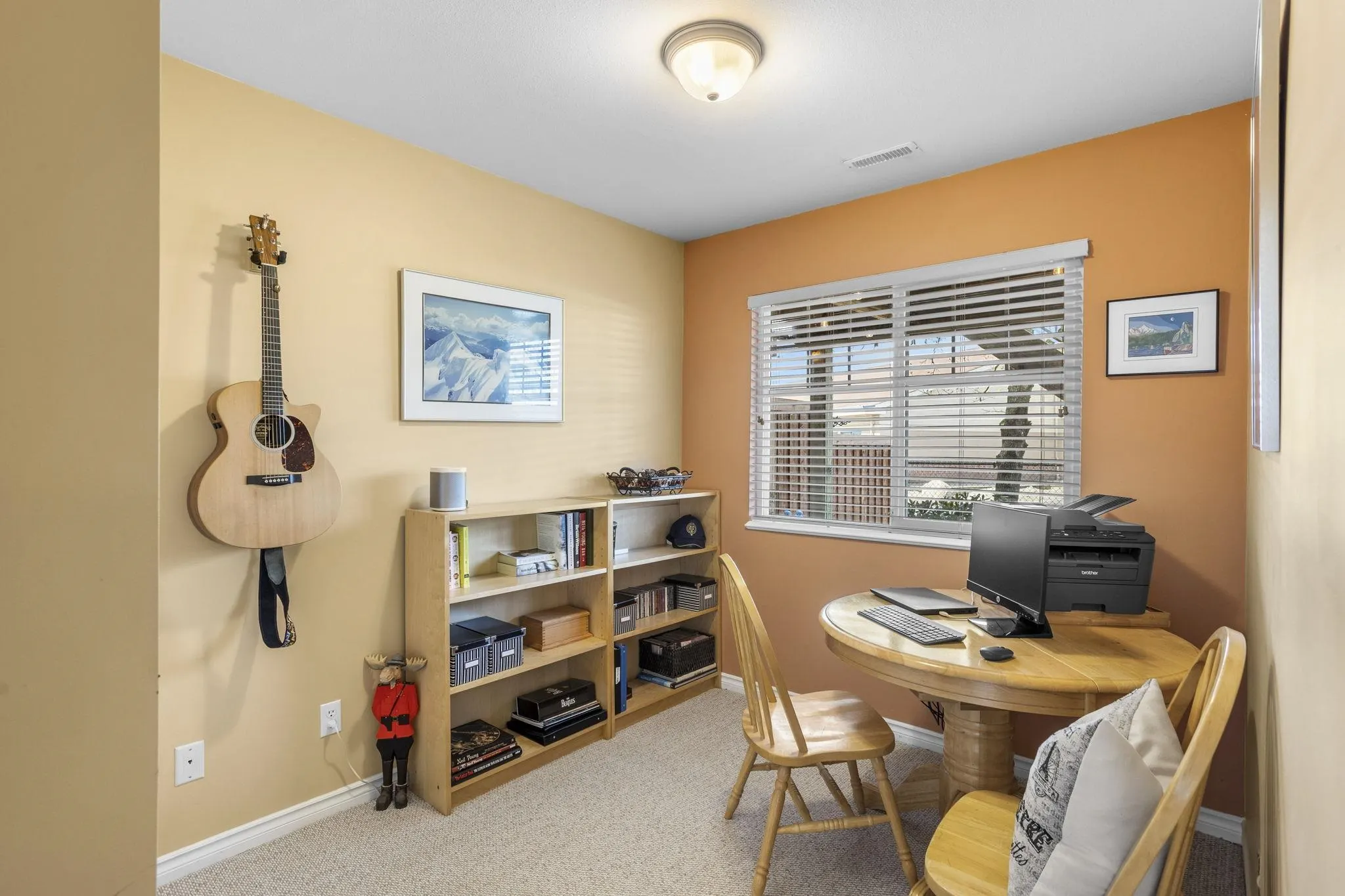 1108 Riverside Close #32