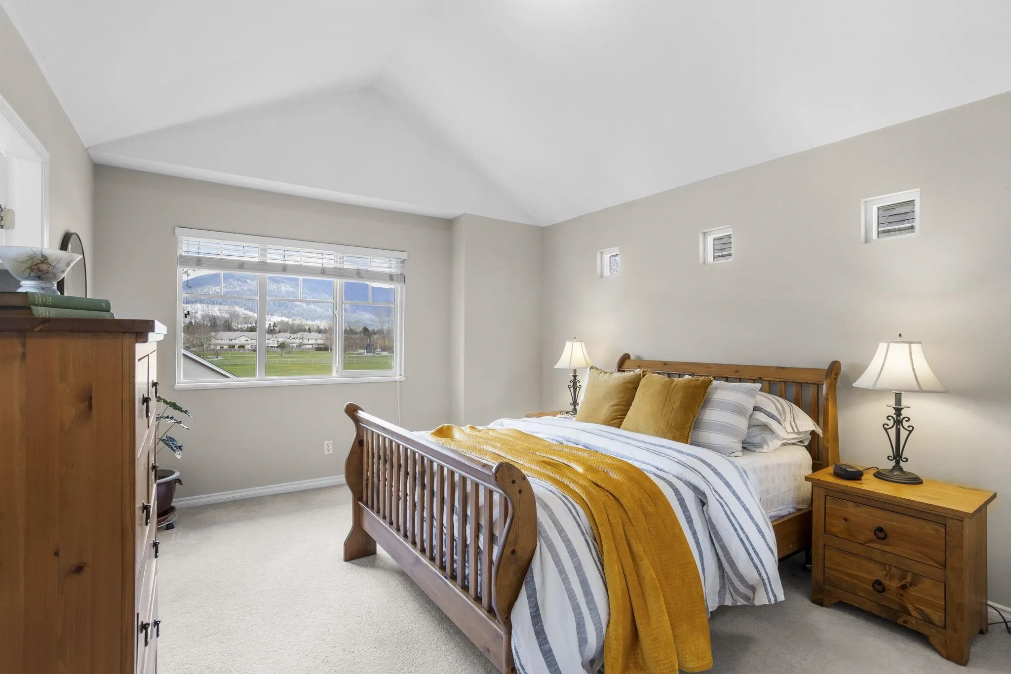 1108 Riverside Close #32