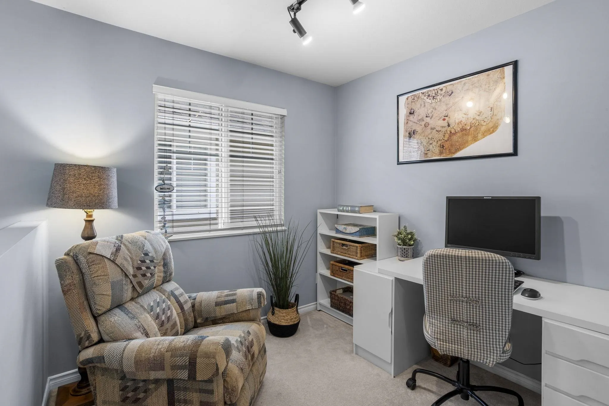 1108 Riverside Close #32