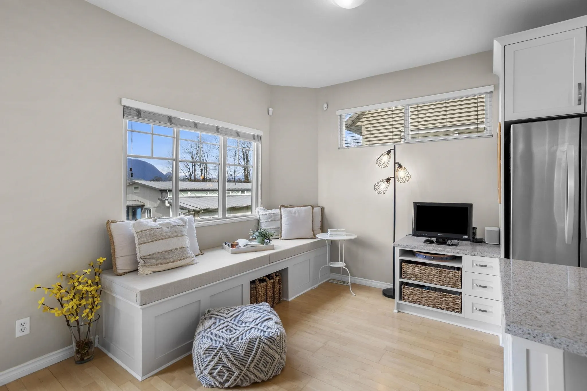 1108 Riverside Close #32