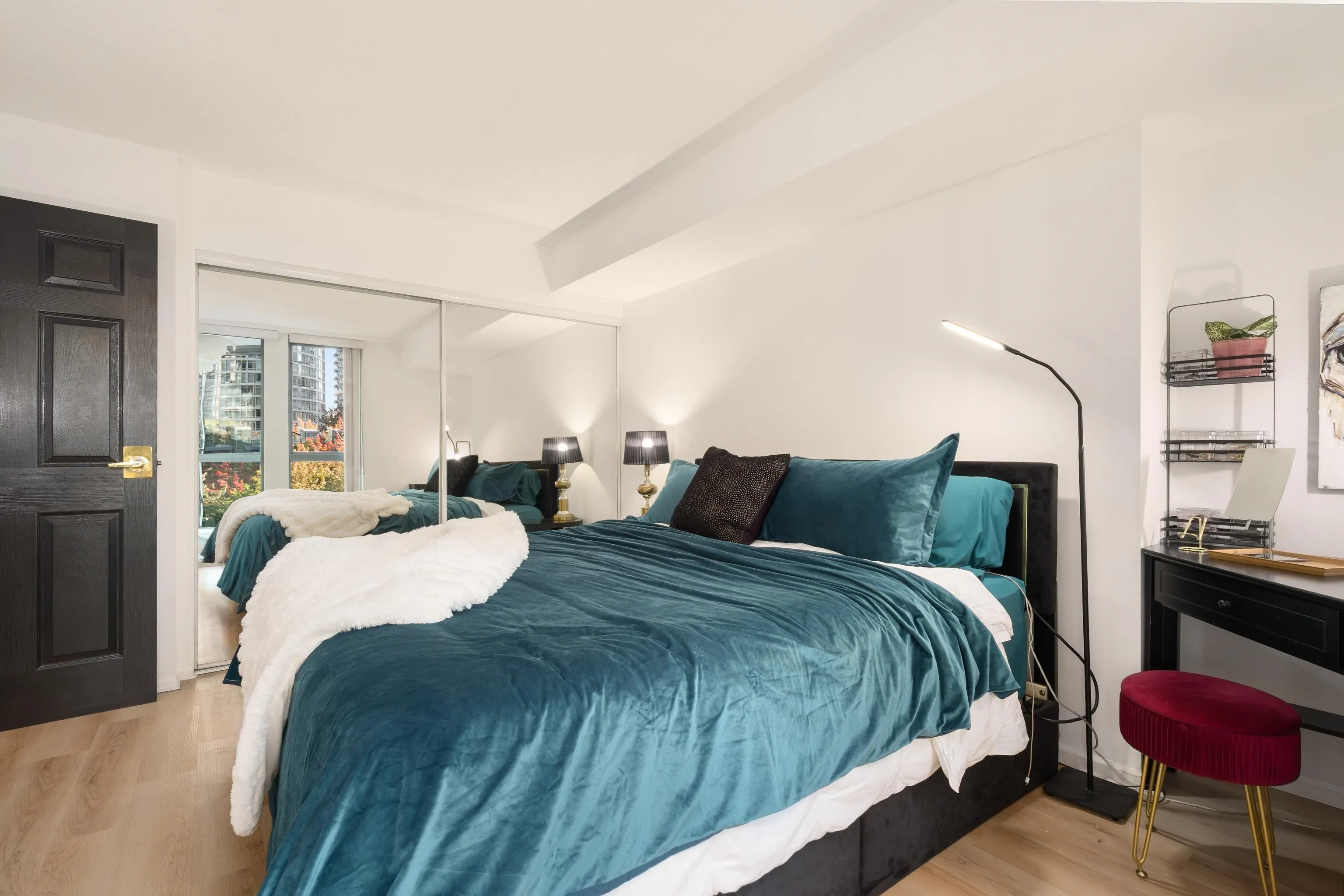 1238 Melville Street #807