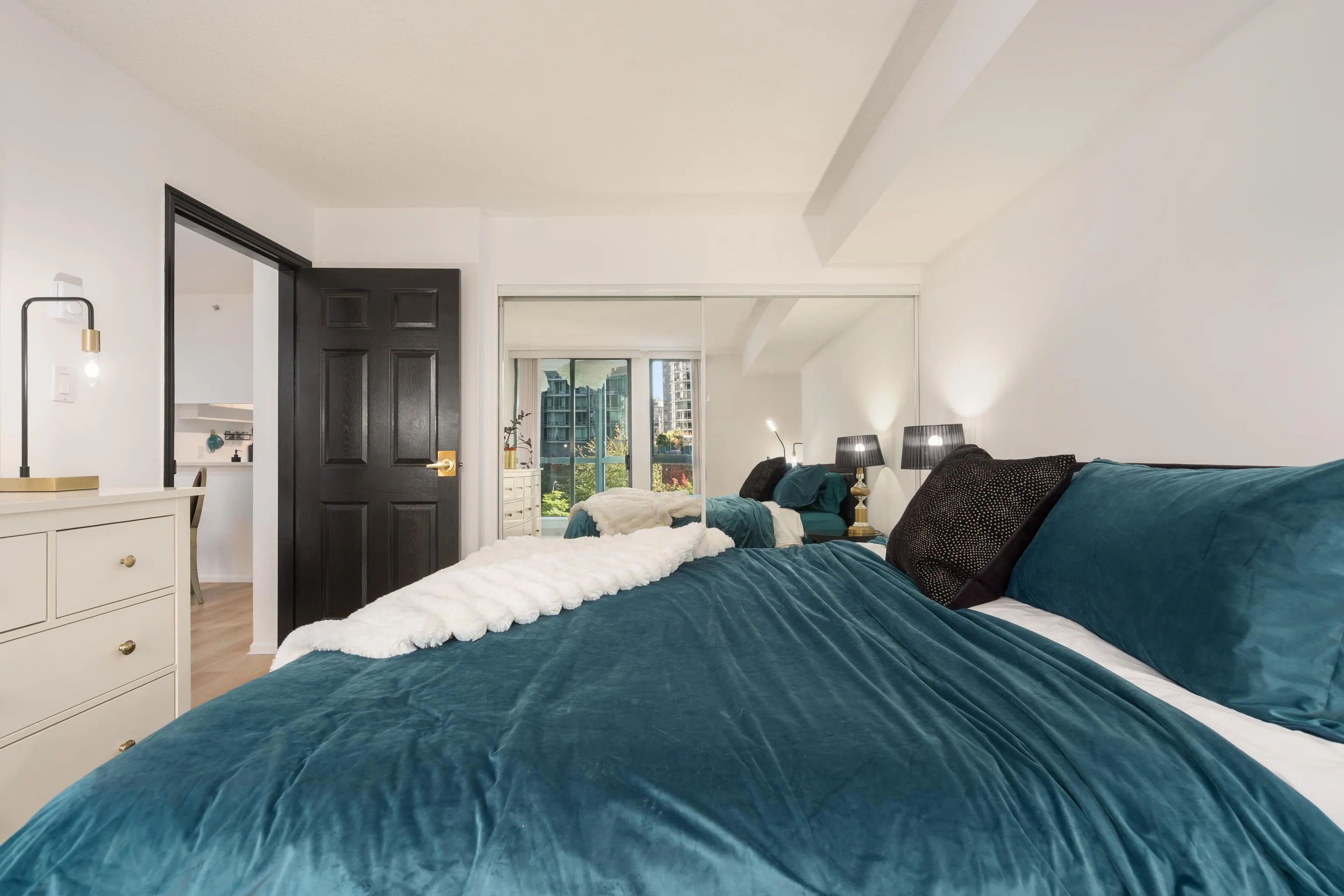 1238 Melville Street #807