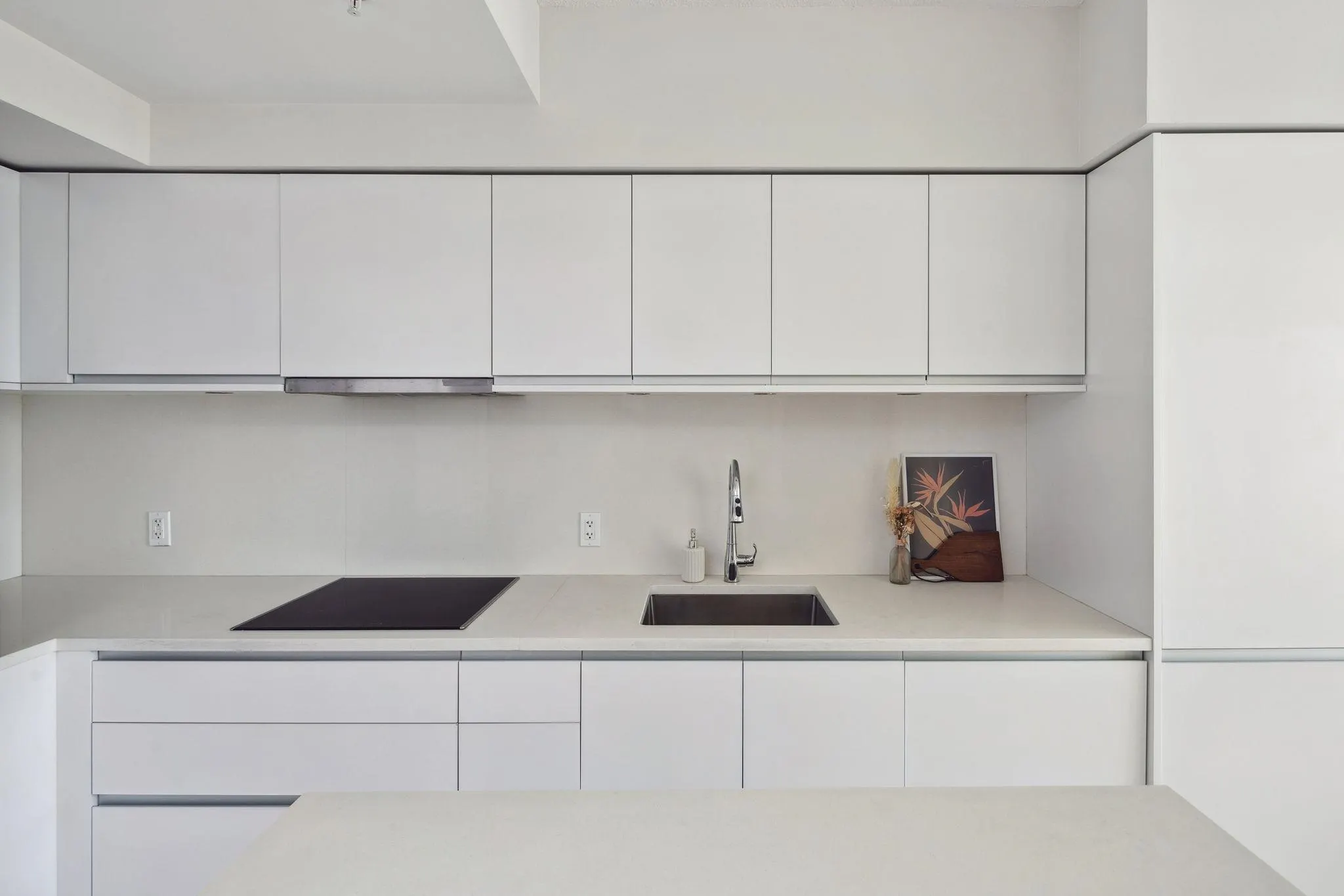 180 E 2nd Avenue #611