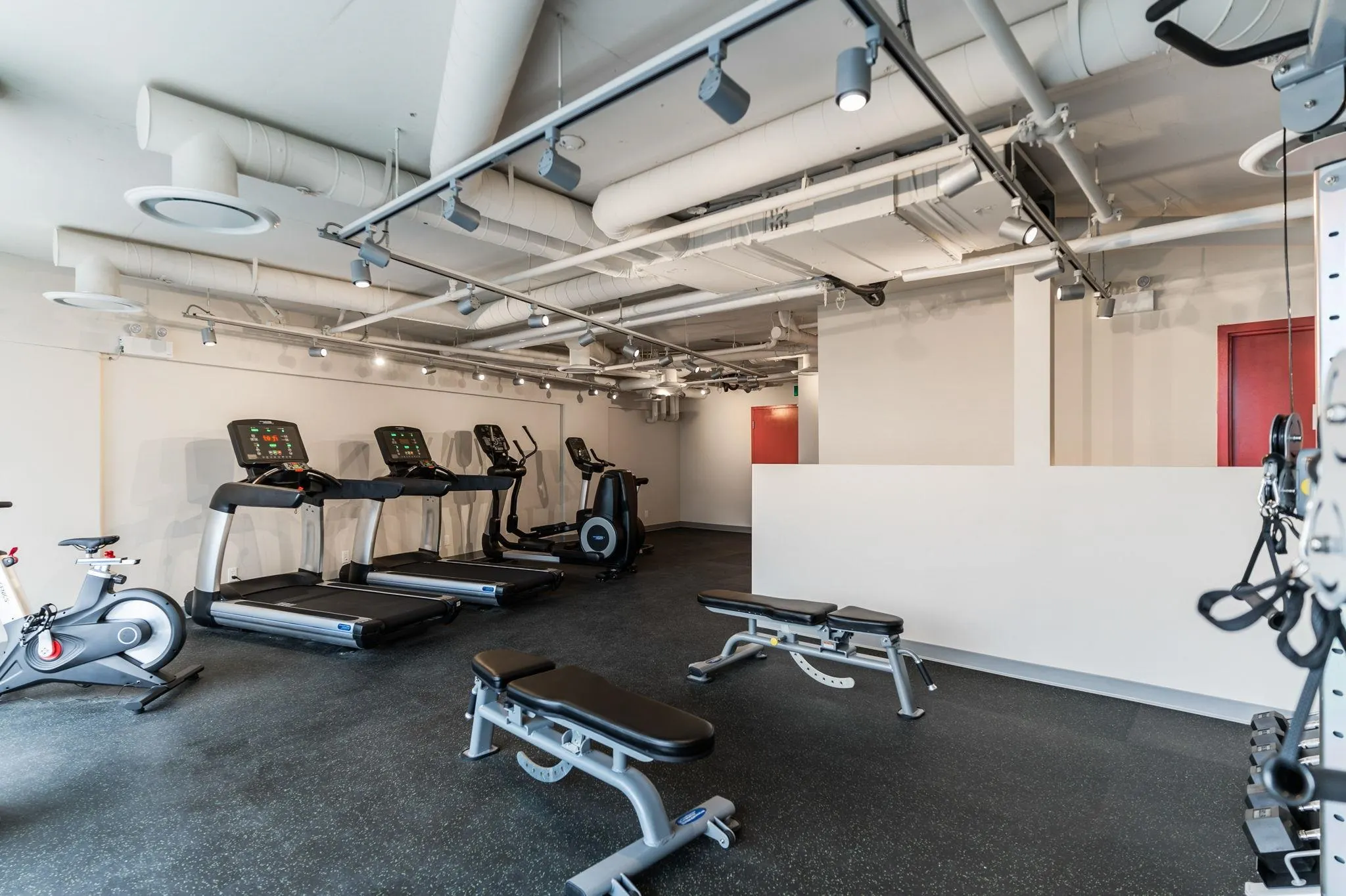 180 E 2nd Avenue #611