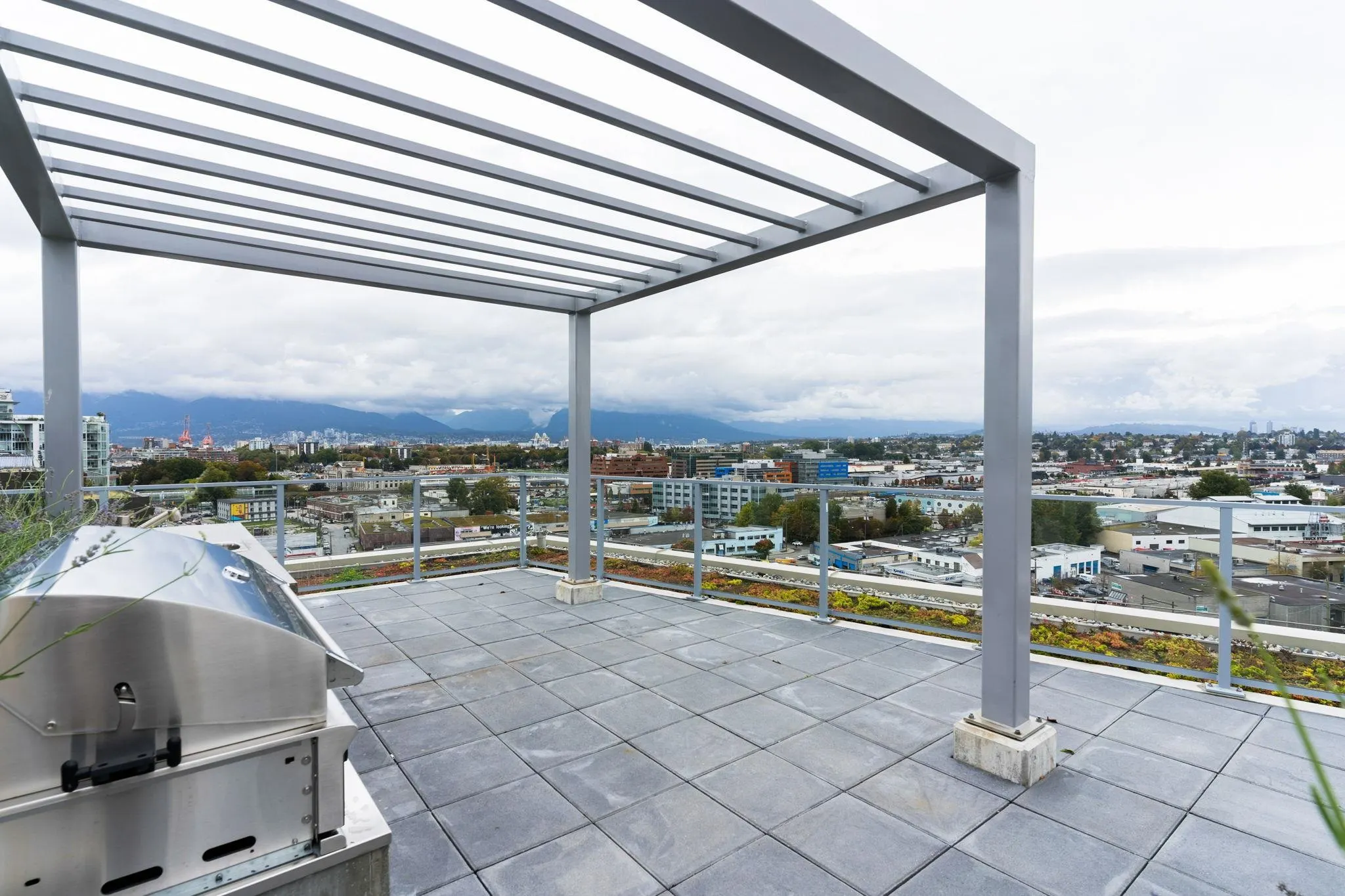 180 E 2nd Avenue #611