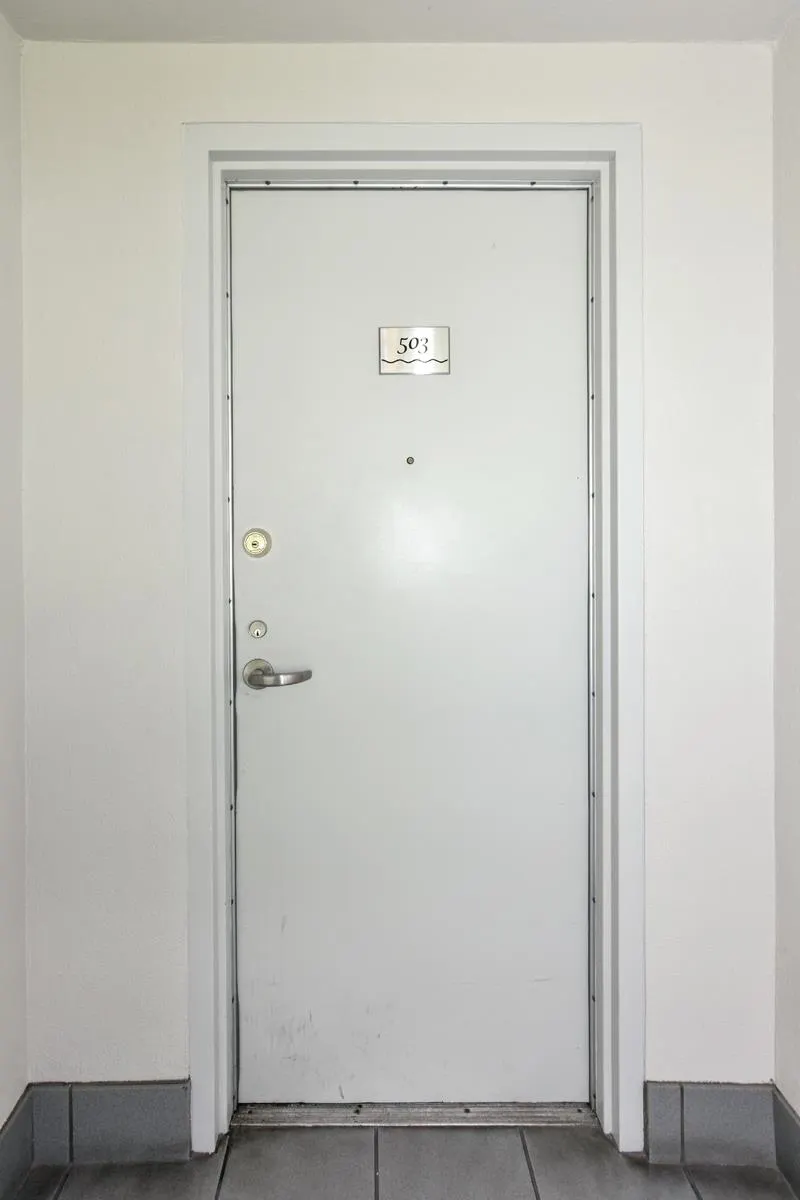 1008 Beach Avenue #503