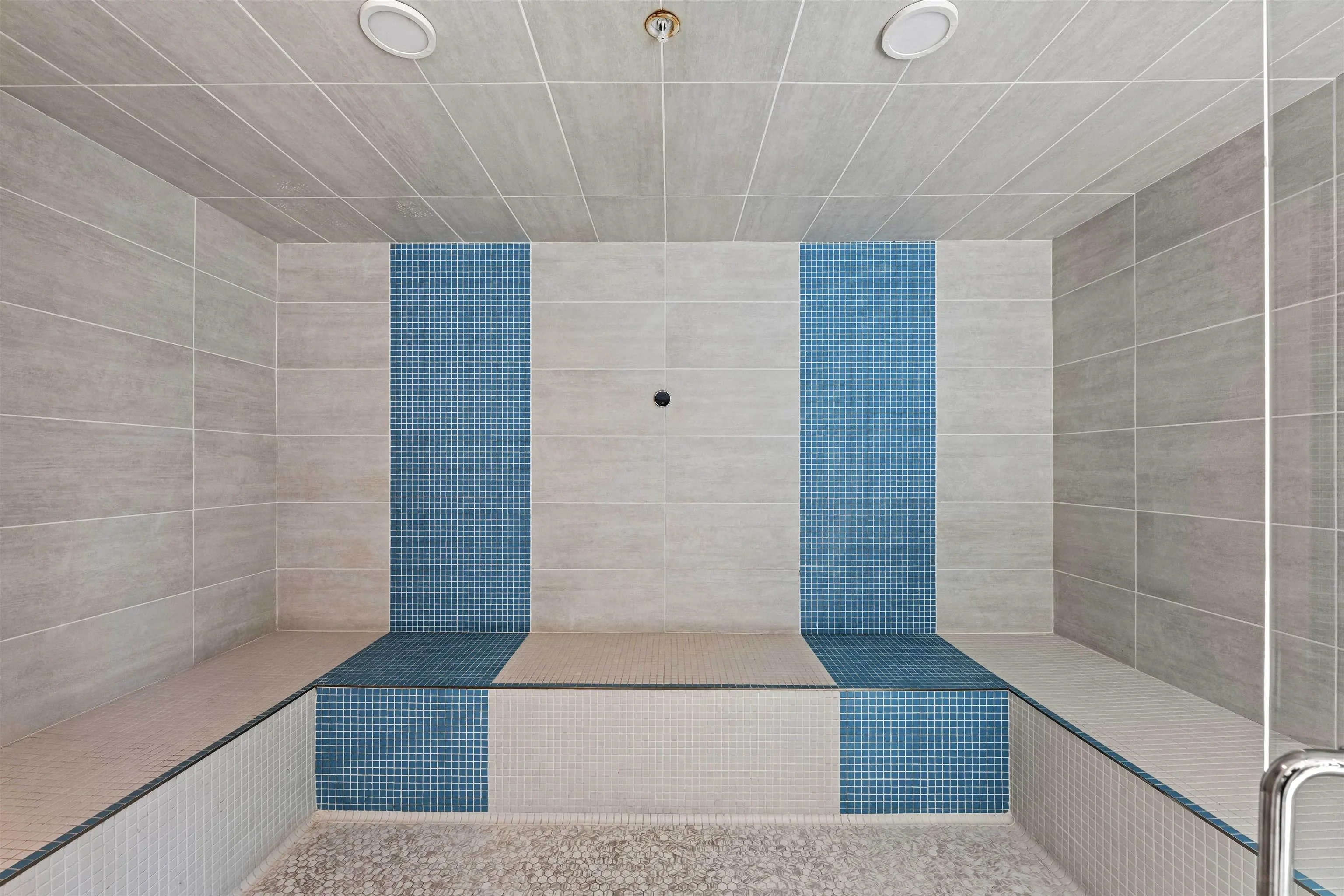 2378 Alpha Avenue #2201