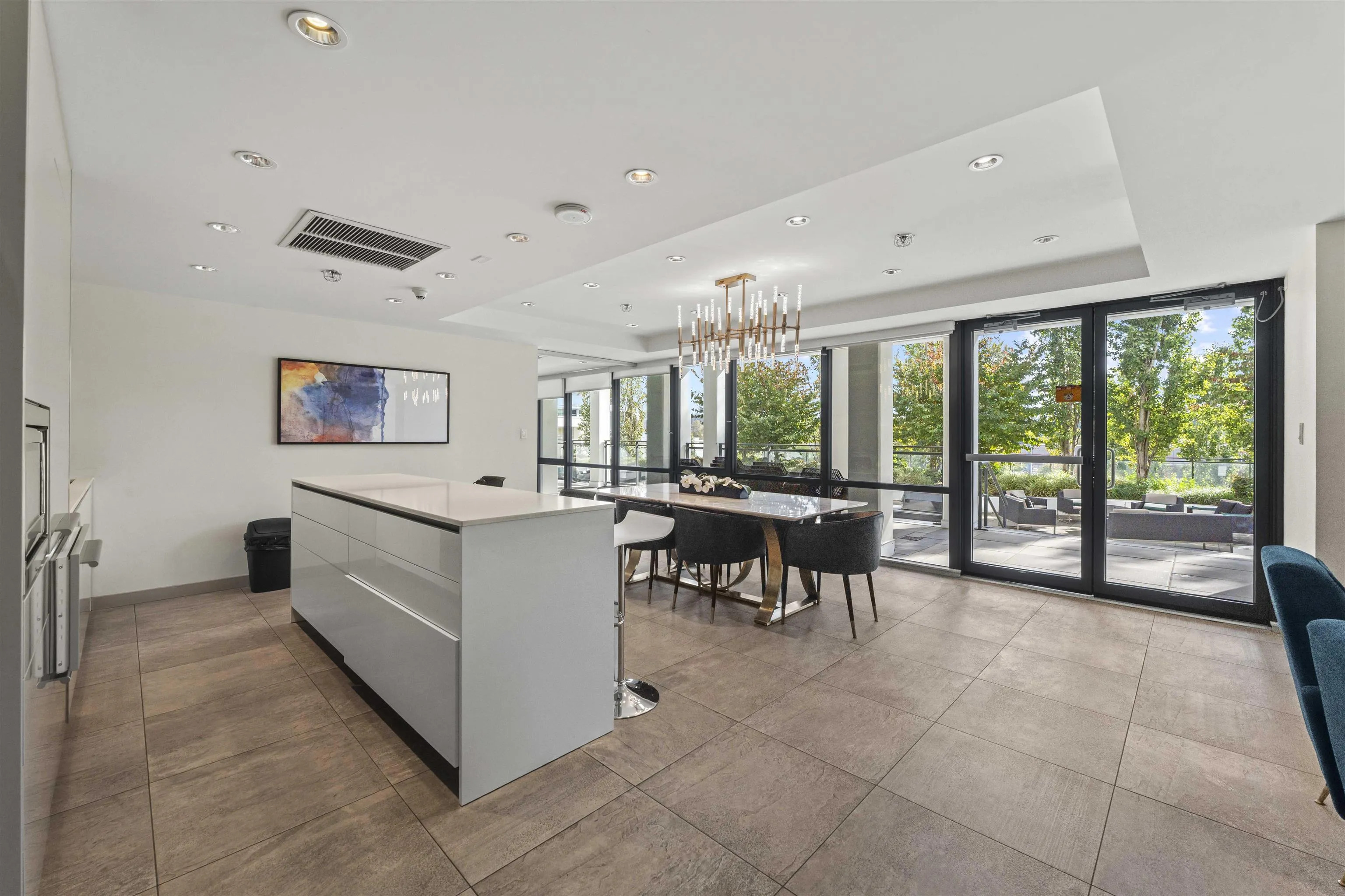 2378 Alpha Avenue #2201