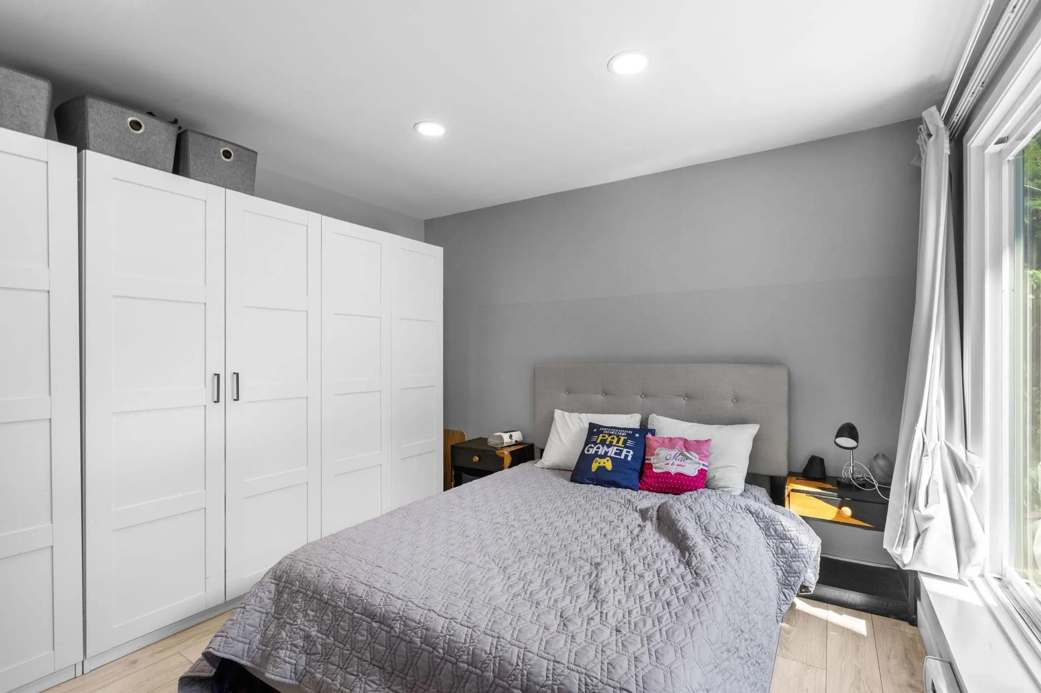 302 Highland Way #2