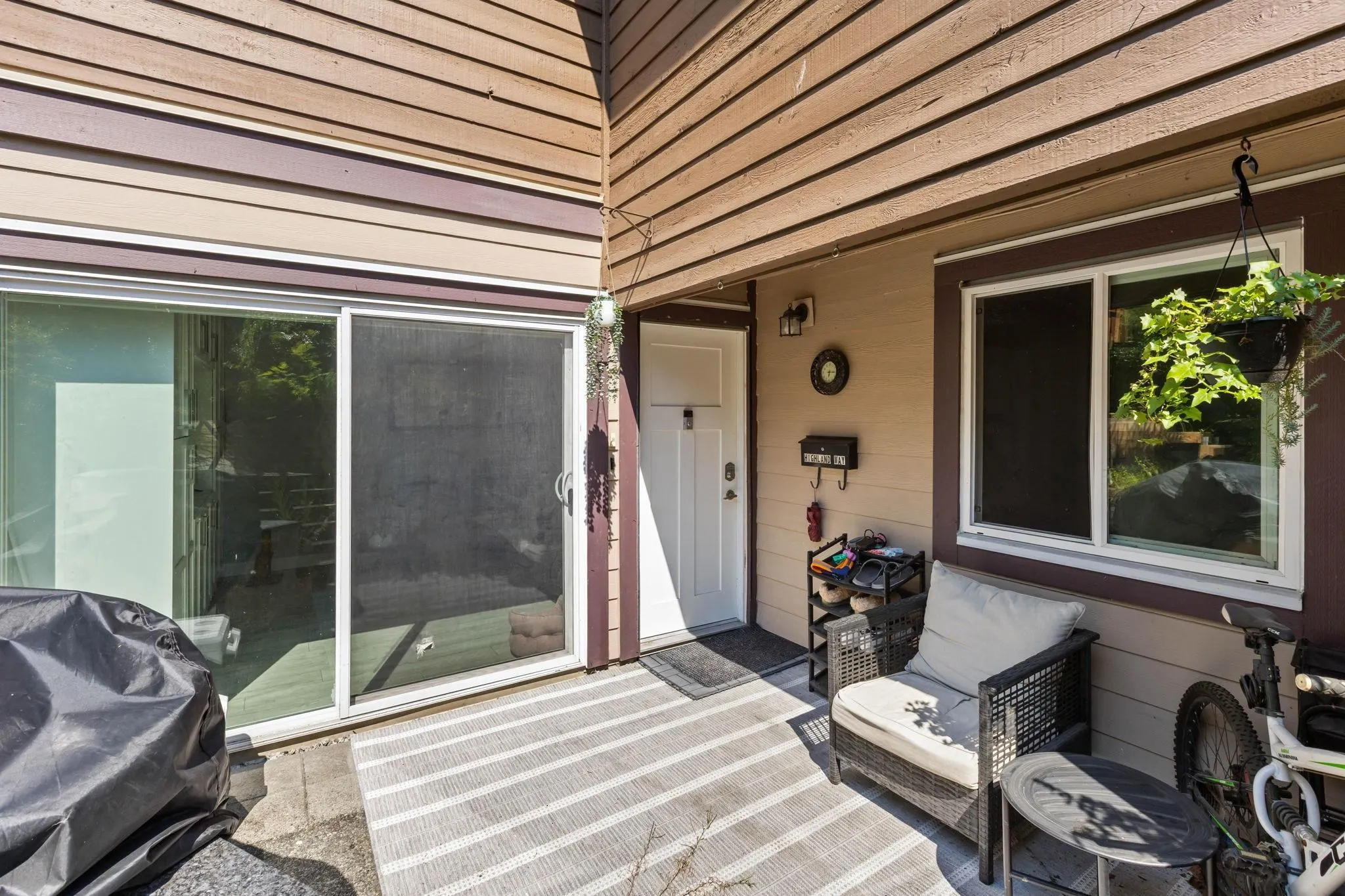 302 Highland Way #2