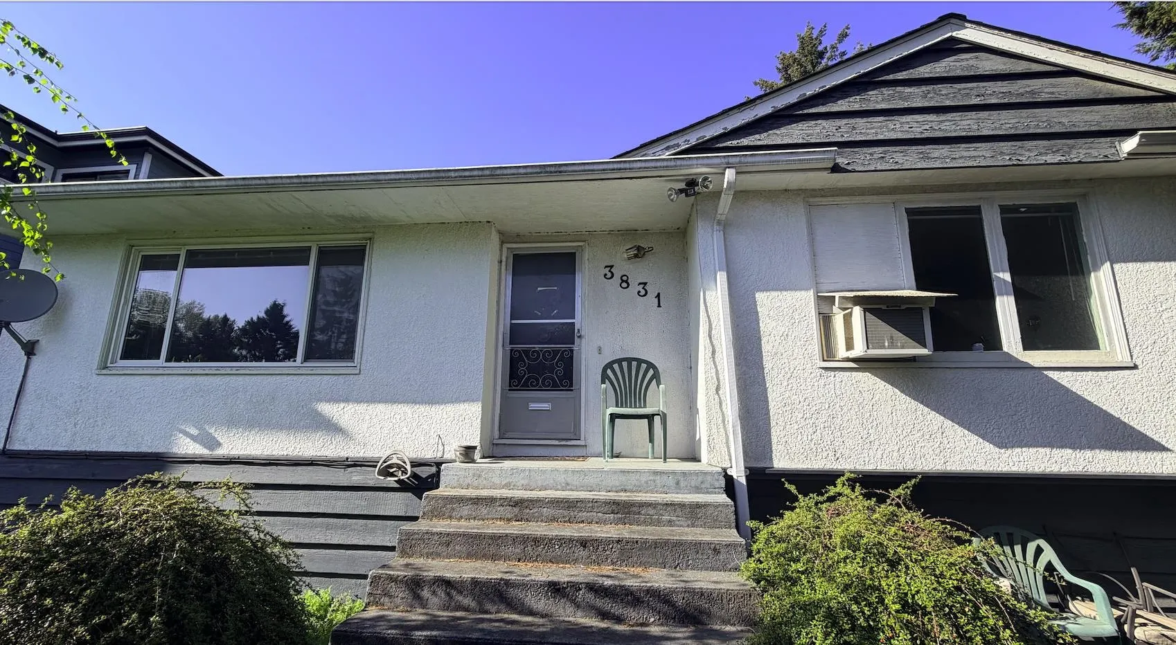 3831 Marine Drive