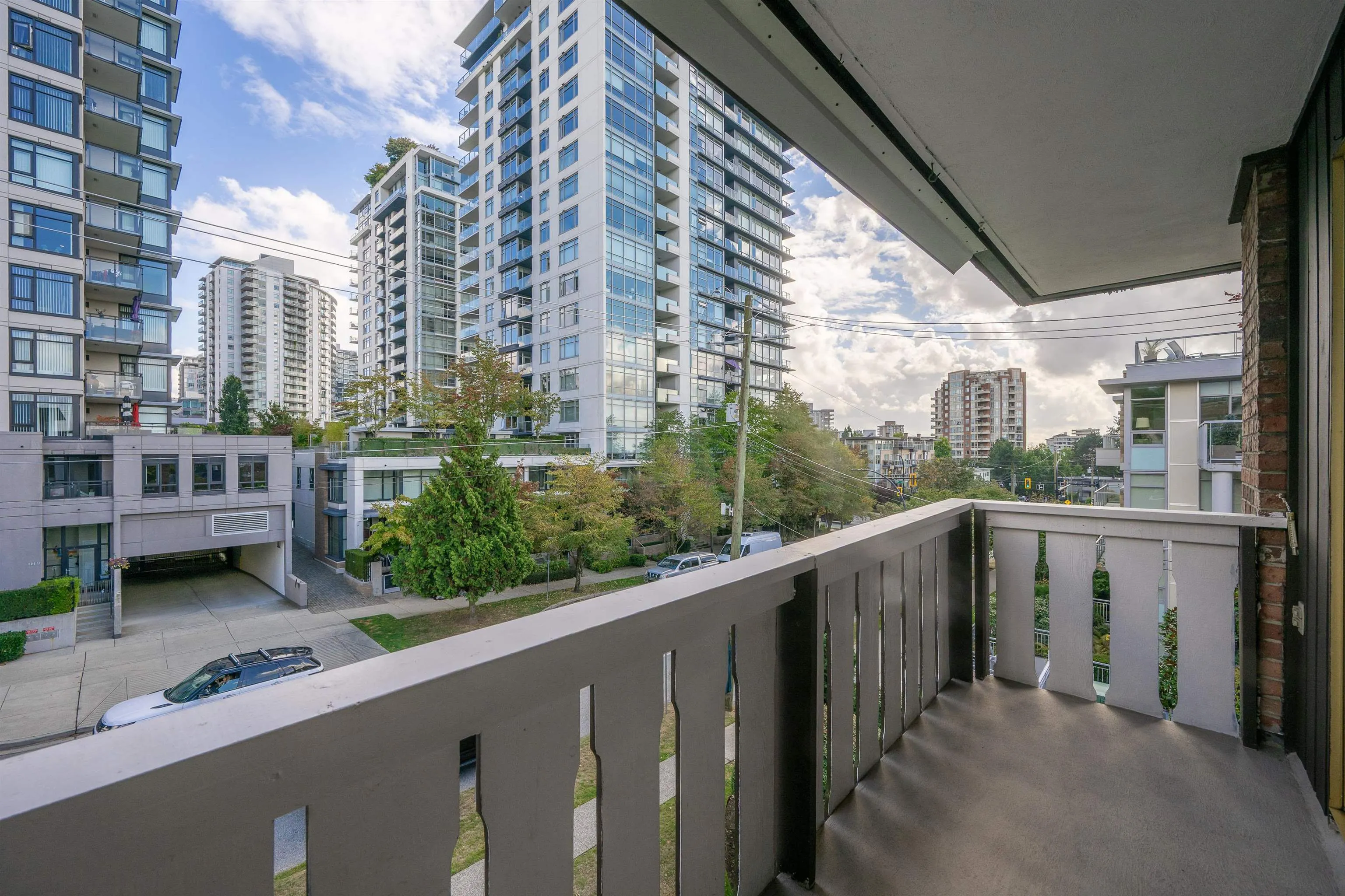 1345 Chesterfield Avenue #302